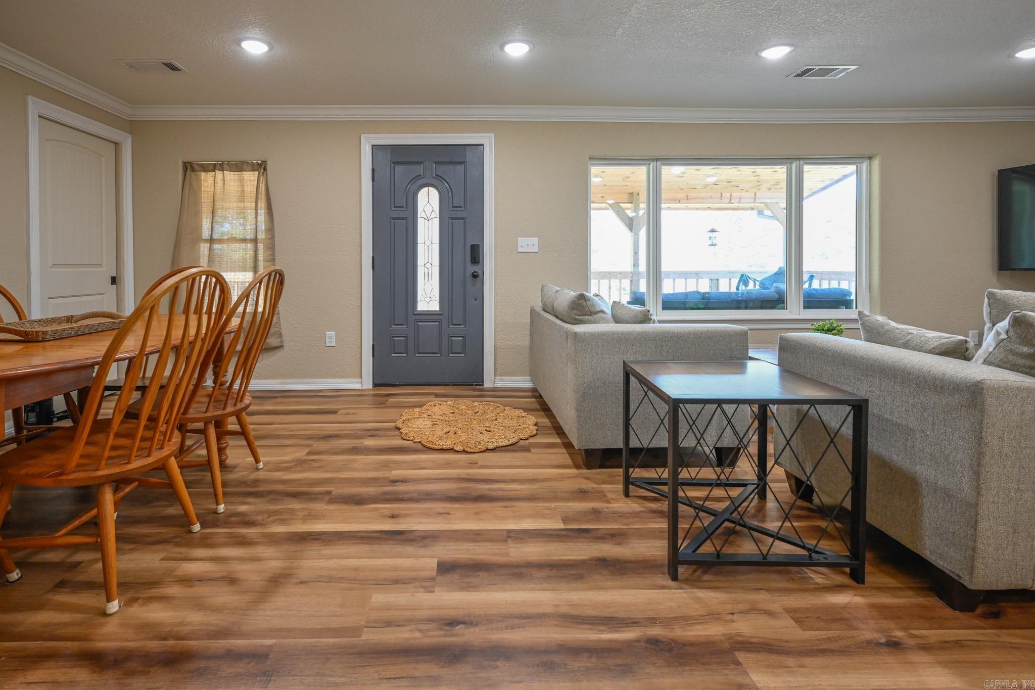 2210 S Reine Street  Mena, AR