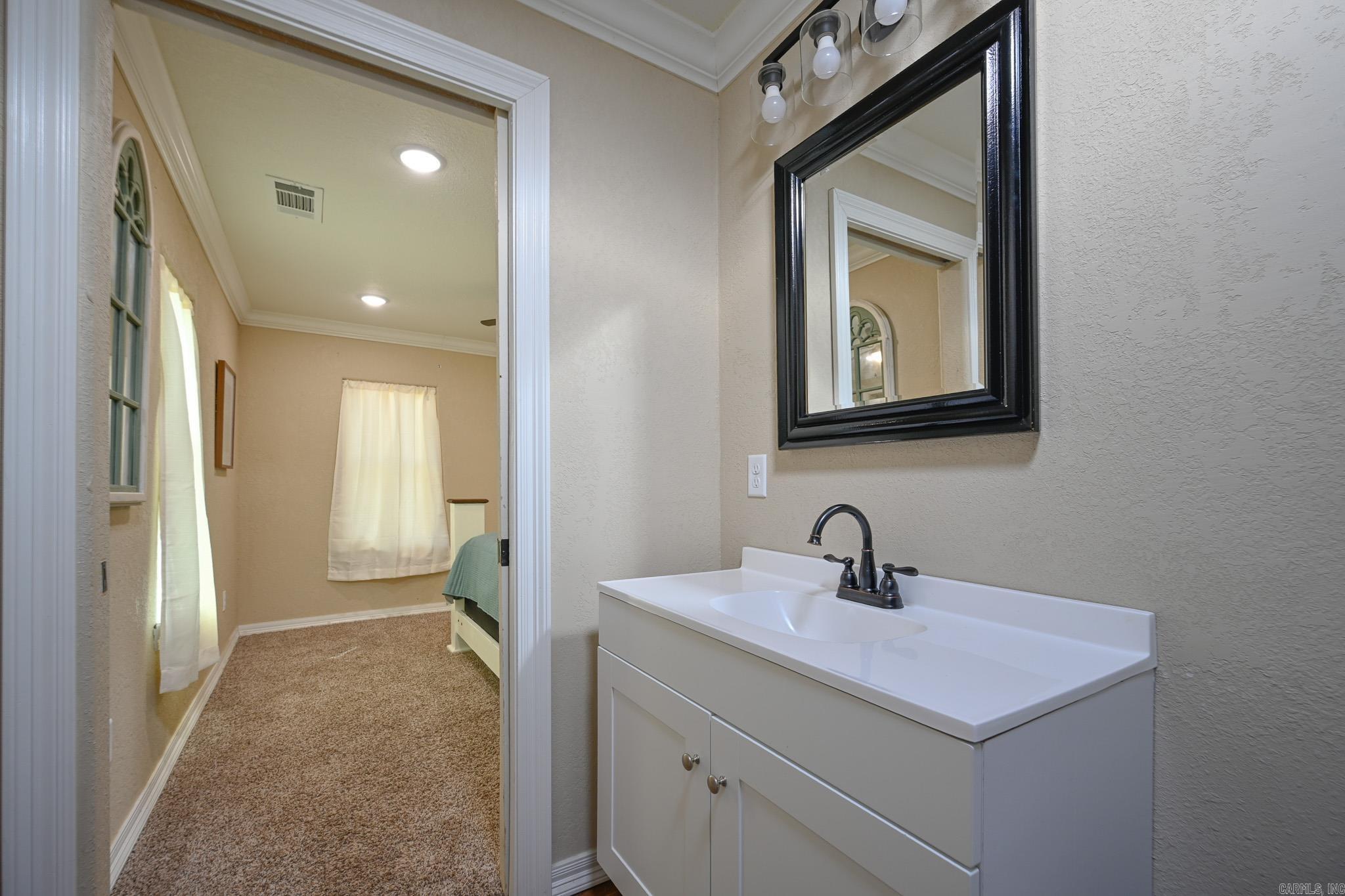 2210 S Reine Street  Mena, AR