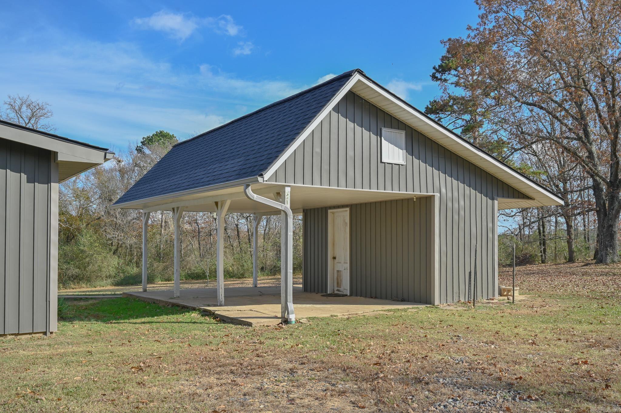 2210 S Reine Street  Mena, AR