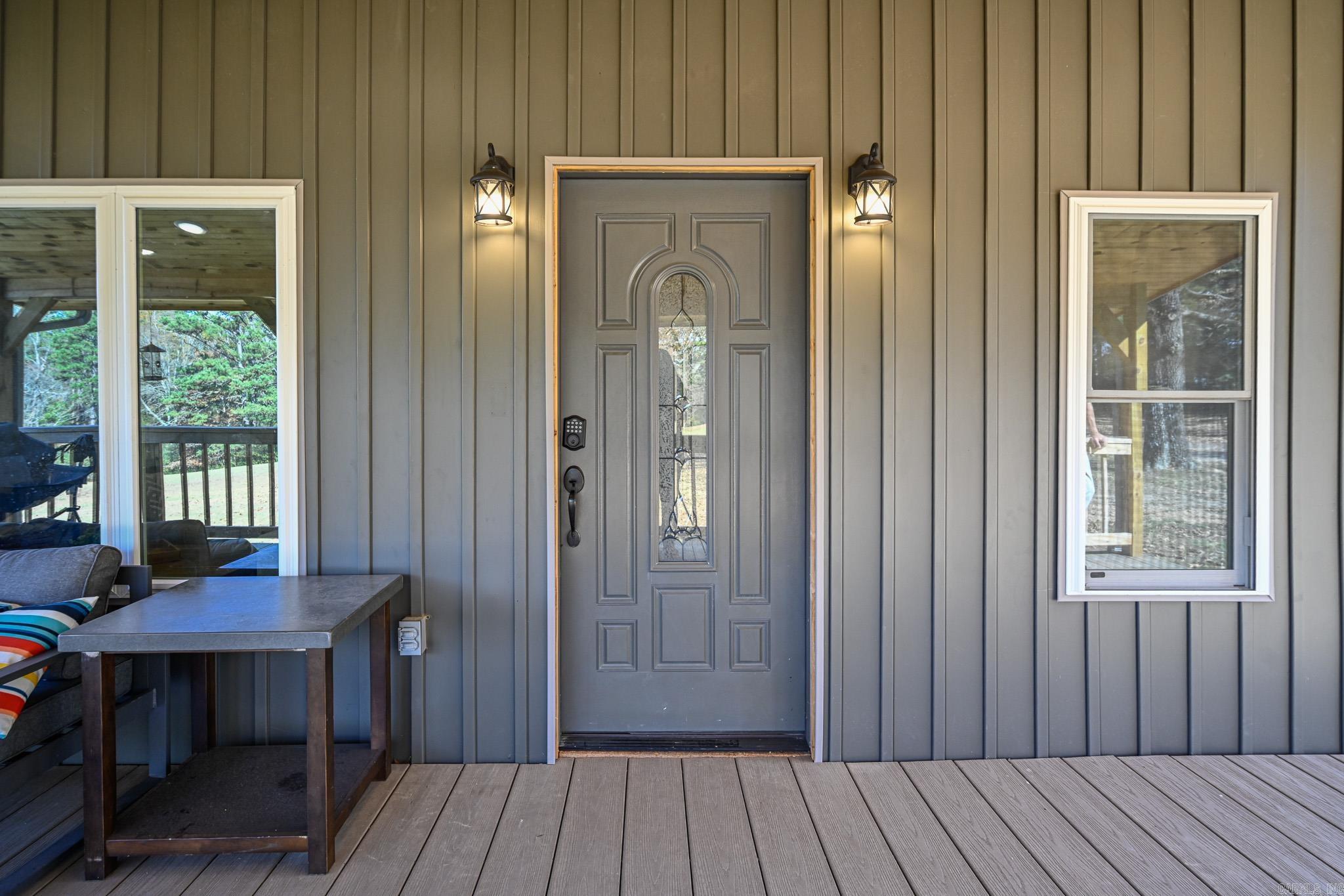 2210 S Reine Street  Mena, AR