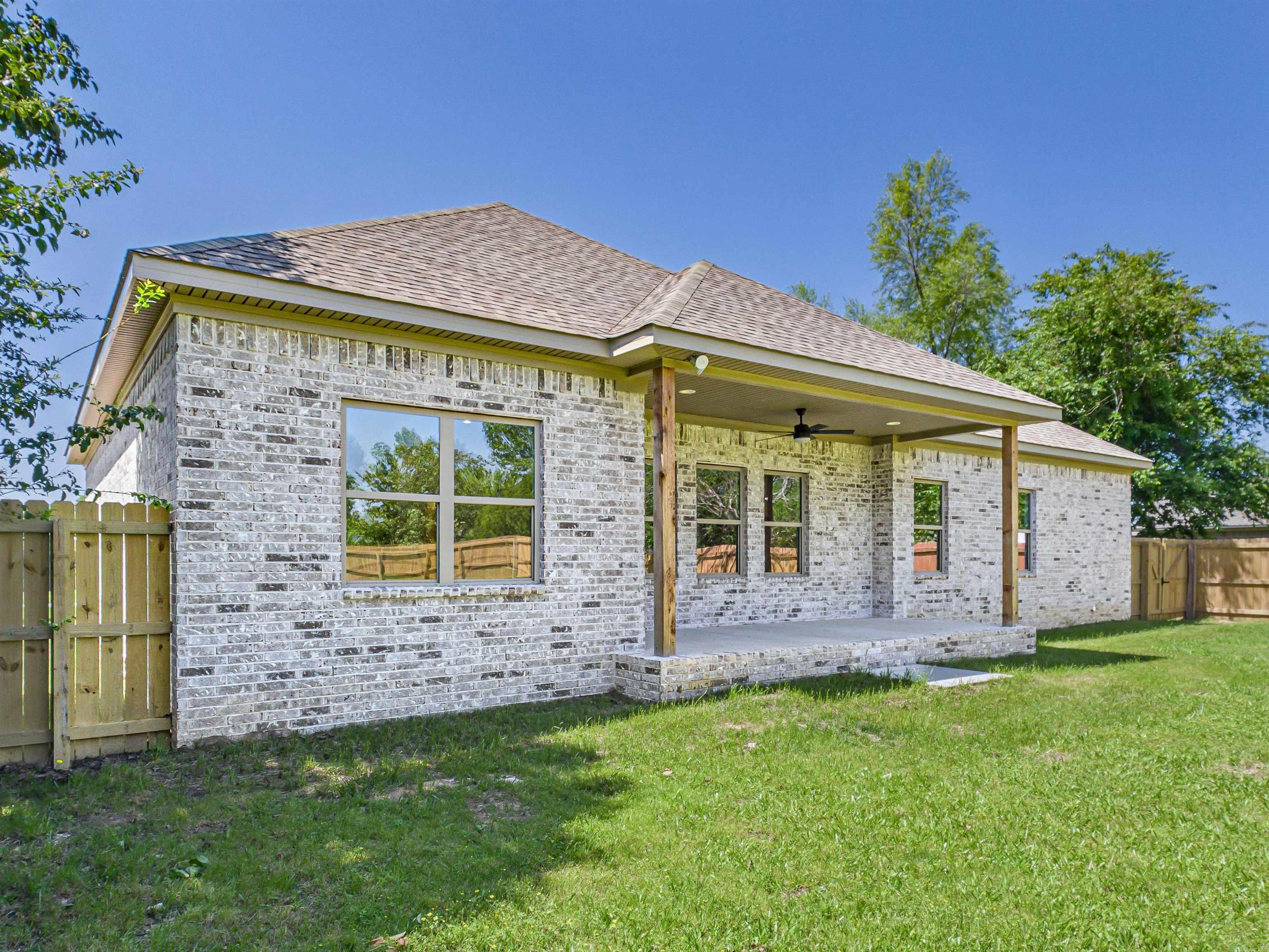 13 Hummingbird  Vilonia, AR