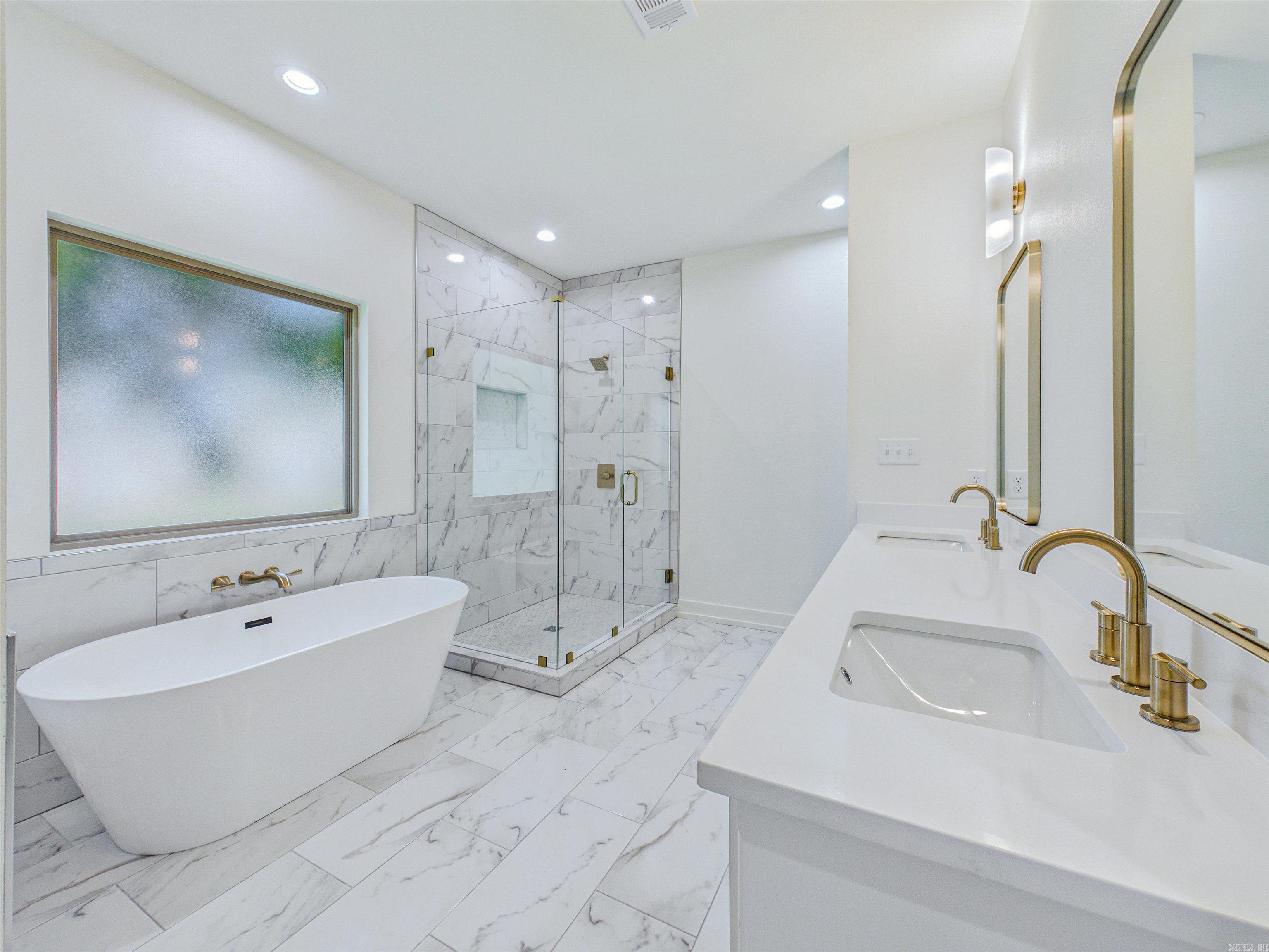 13 Hummingbird  Vilonia, AR