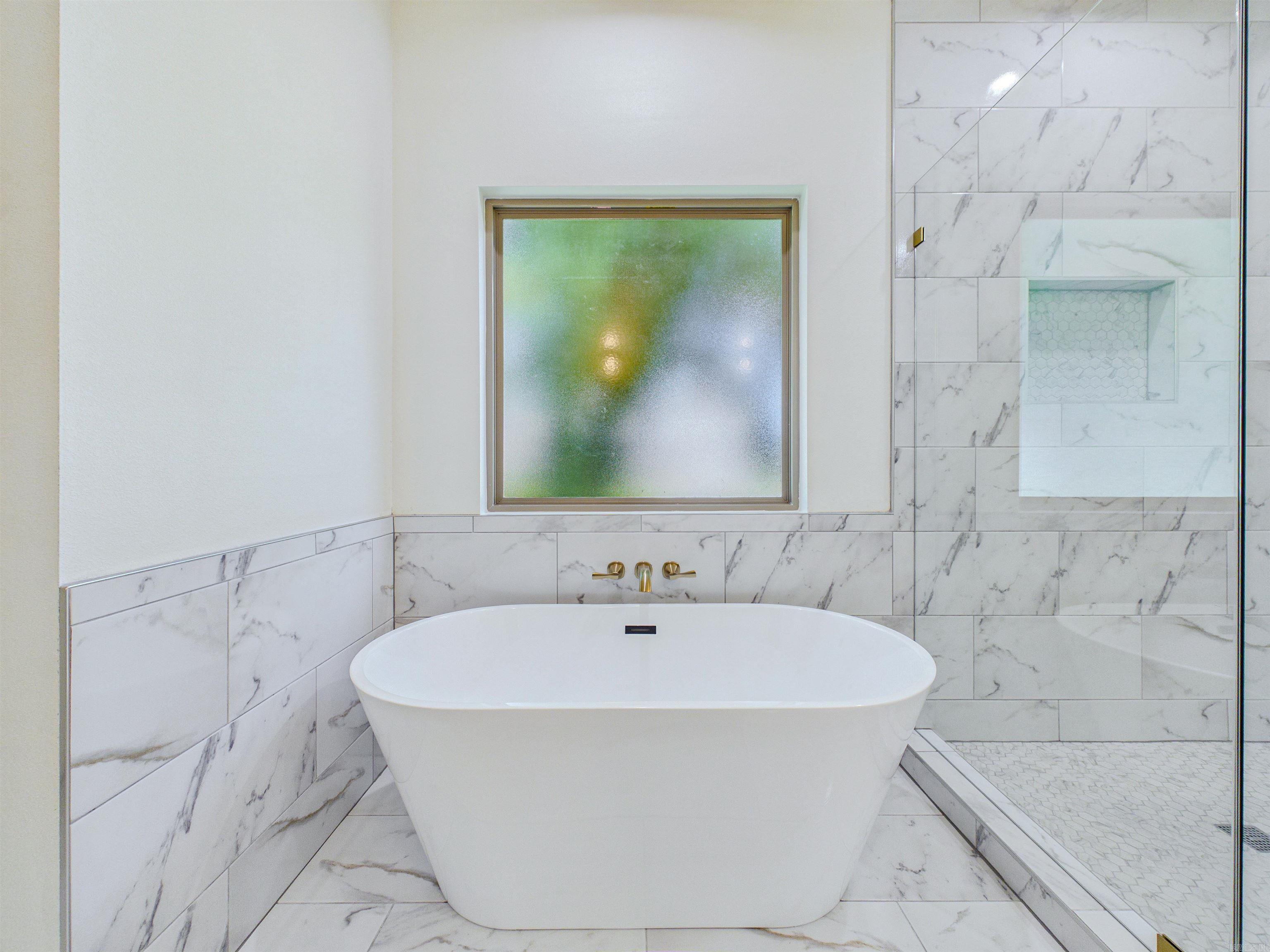 13 Hummingbird  Vilonia, AR