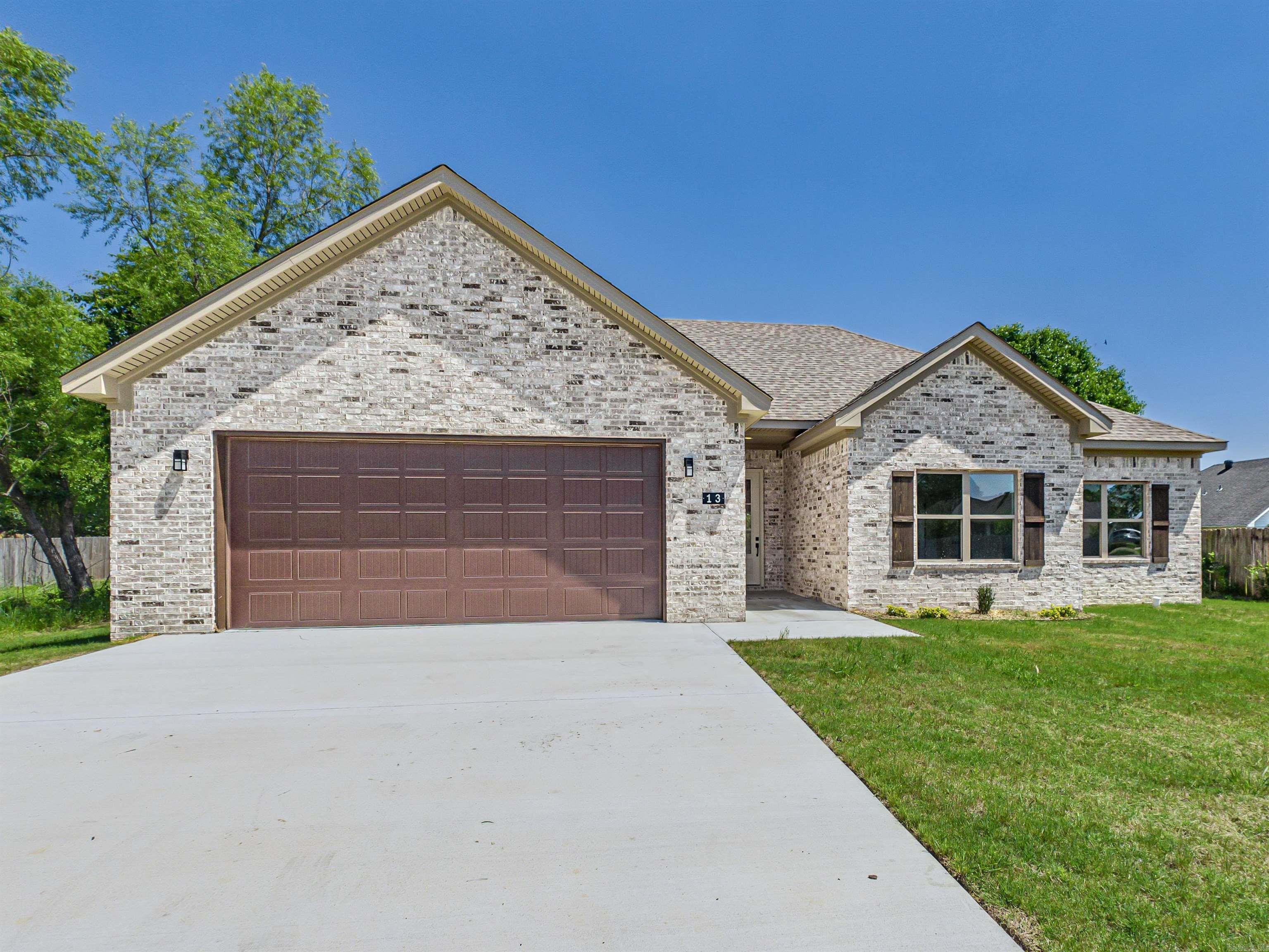 13 Hummingbird  Vilonia, AR