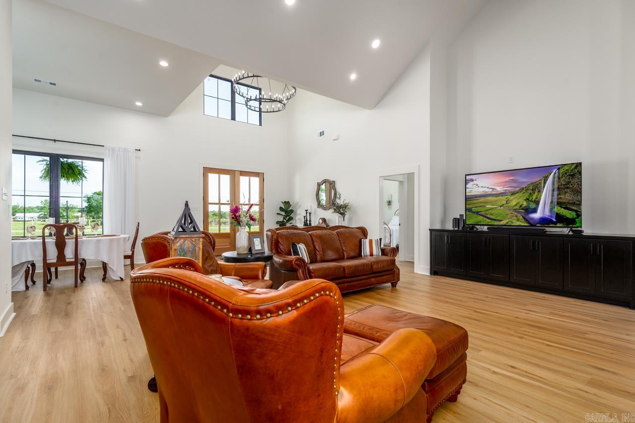 25 Meadows Drive  Vilonia, AR