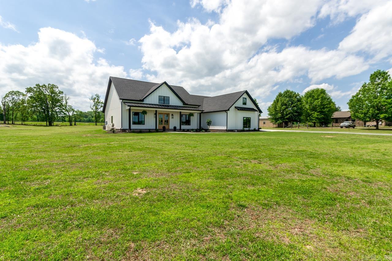 25 Meadows Drive  Vilonia, AR
