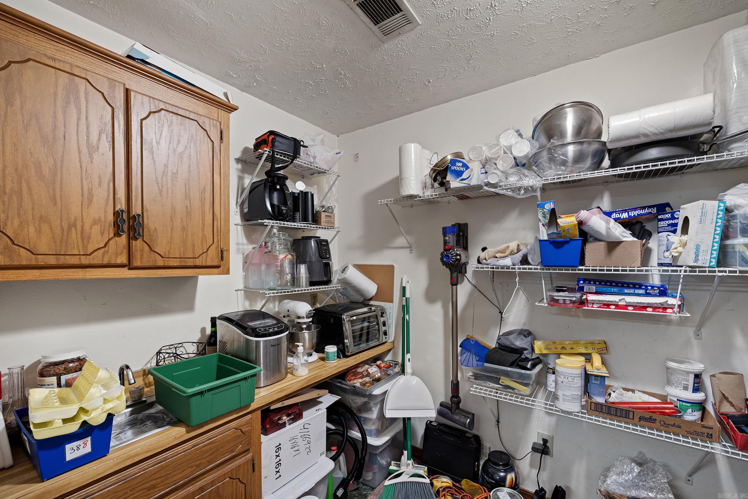 176 High Acres Dr  Russellville, AR