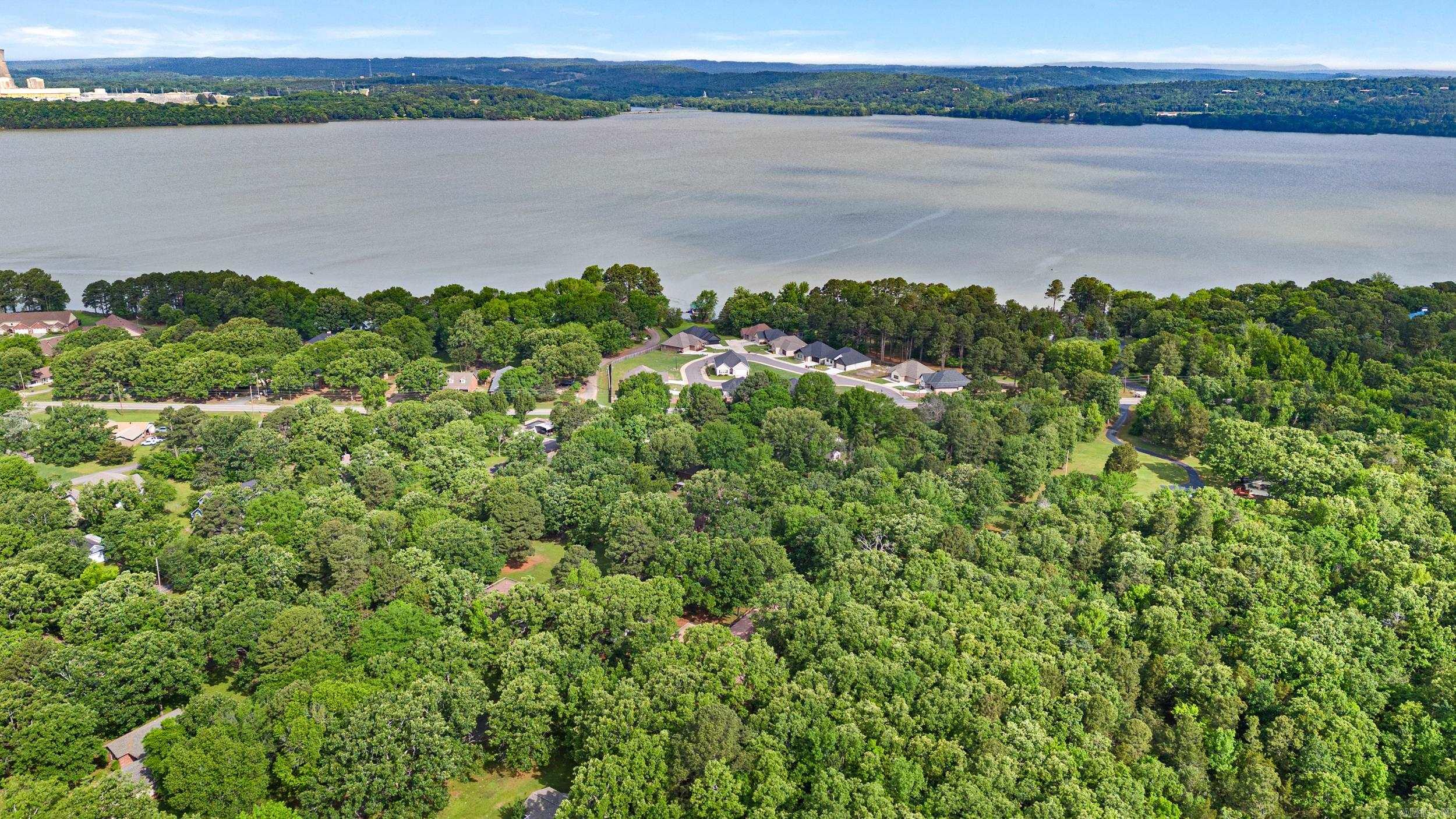 176 High Acres Dr  Russellville, AR