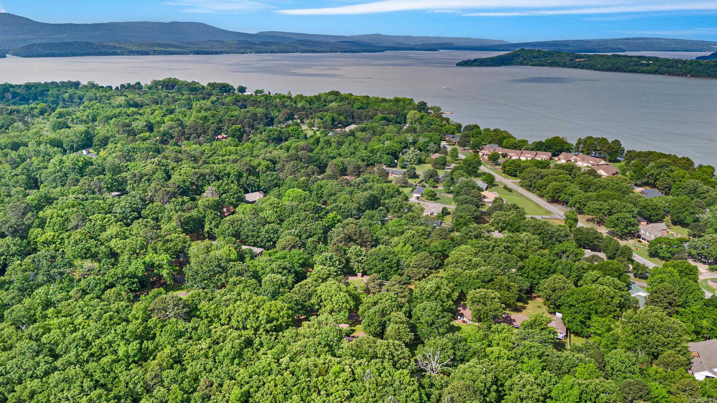 176 High Acres Dr  Russellville, AR