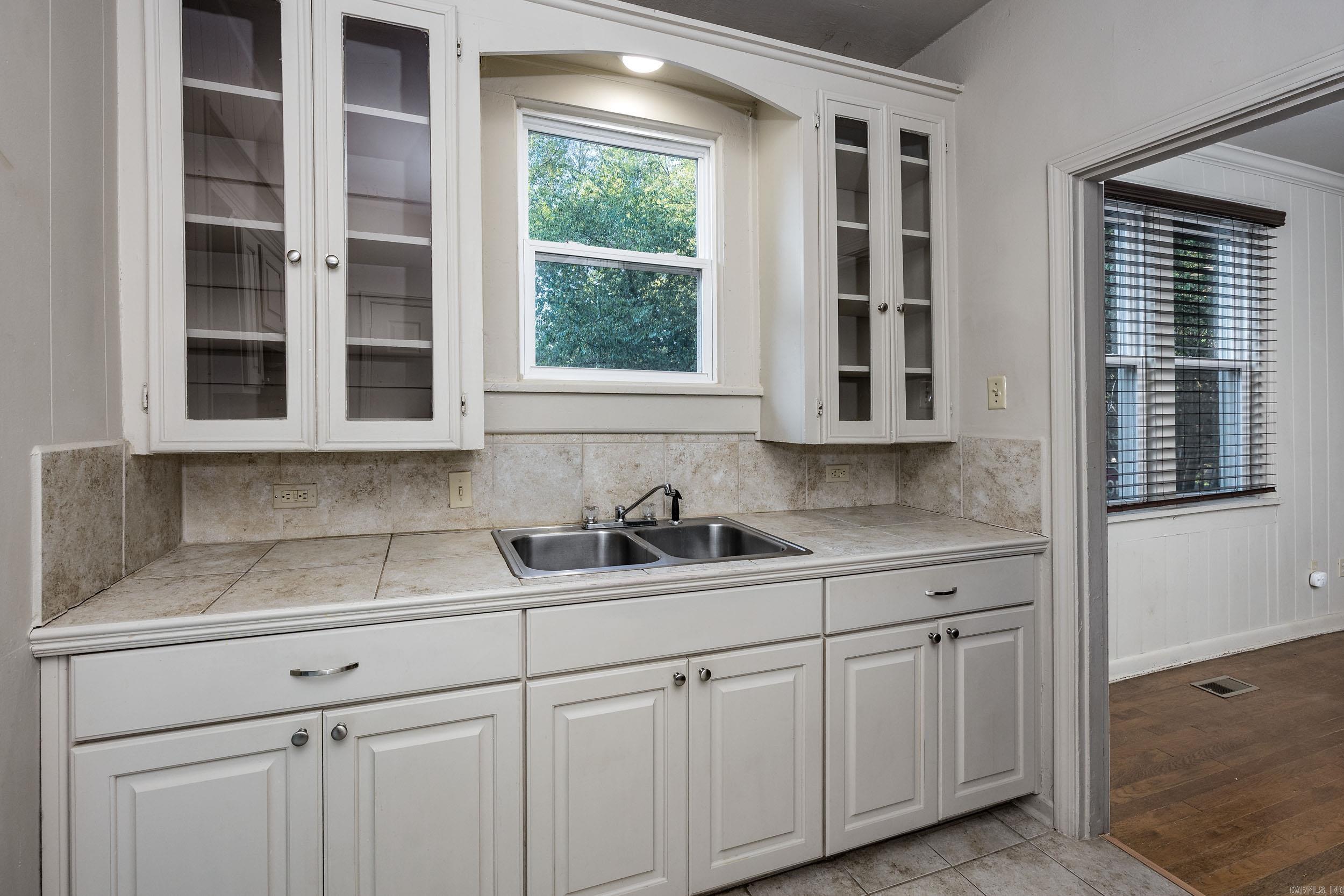 400 S Booker  Little Rock, AR