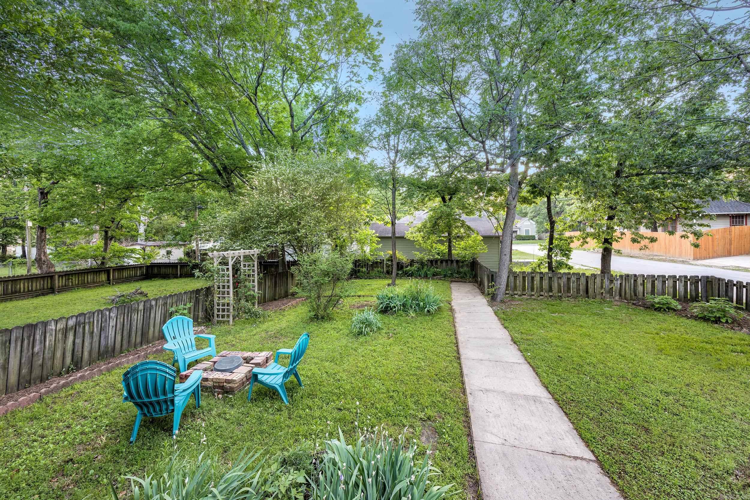 400 S Booker  Little Rock, AR