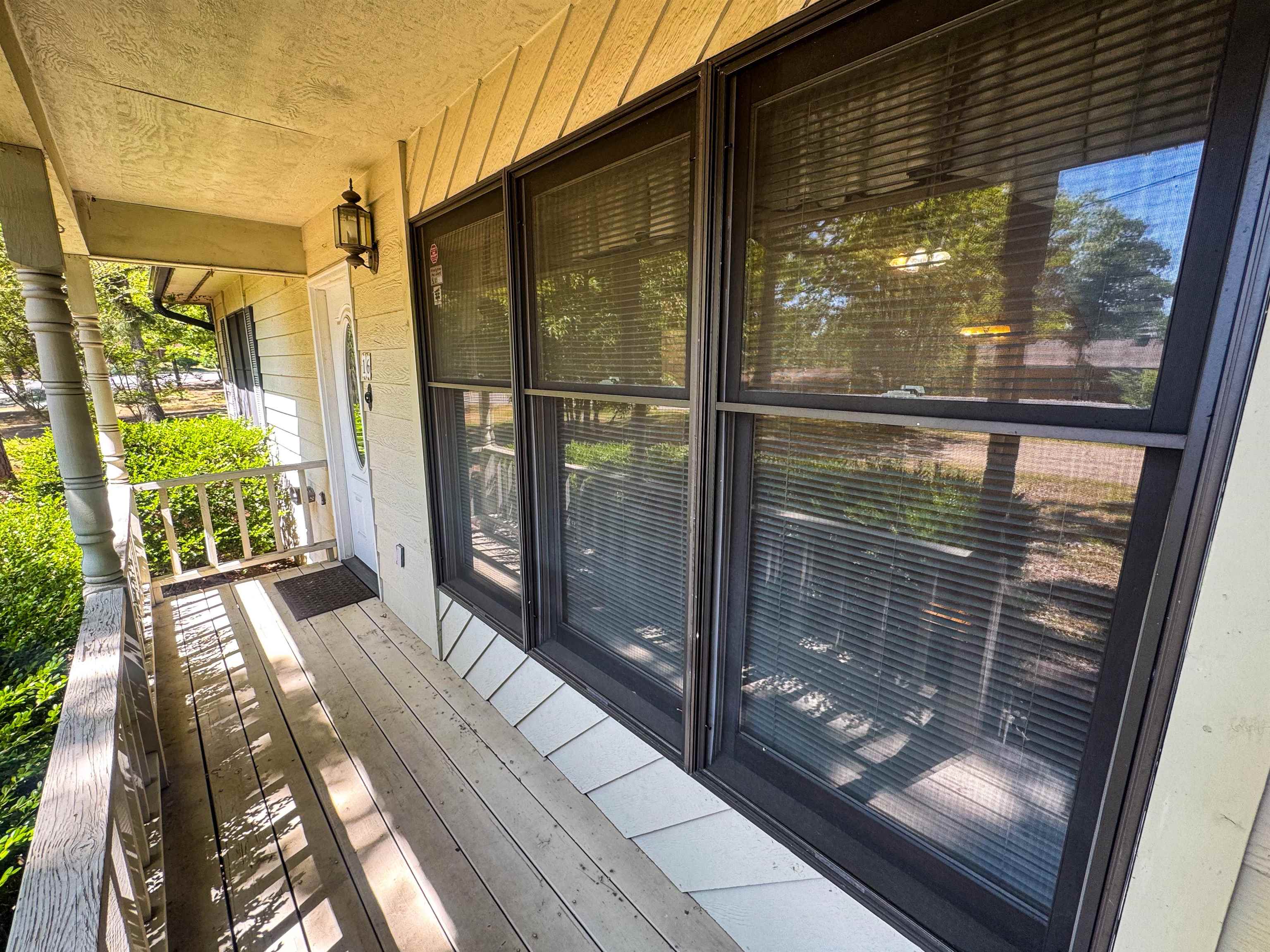 16 Iroquois  Cherokee Village, AR