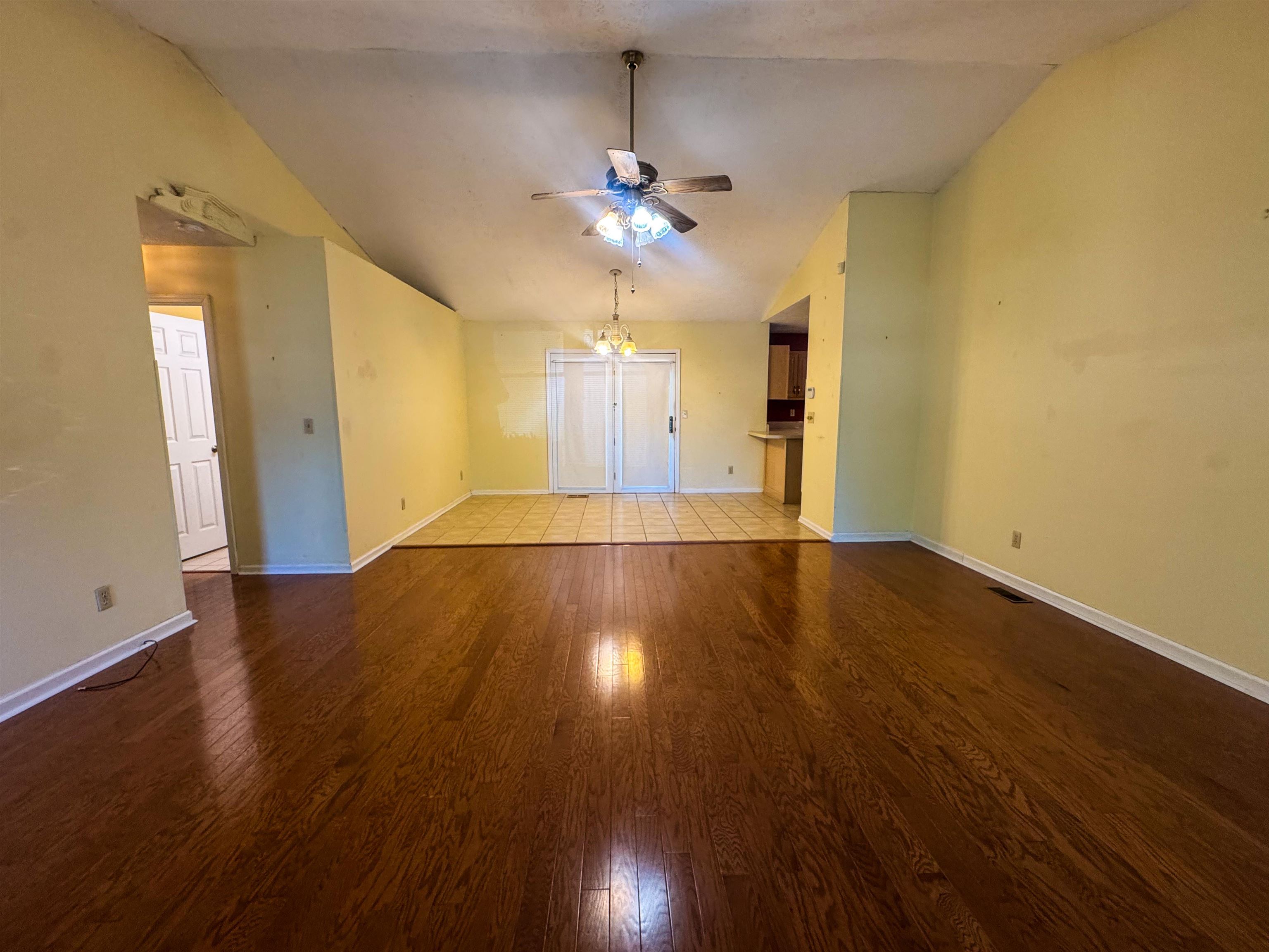 16 Iroquois  Cherokee Village, AR