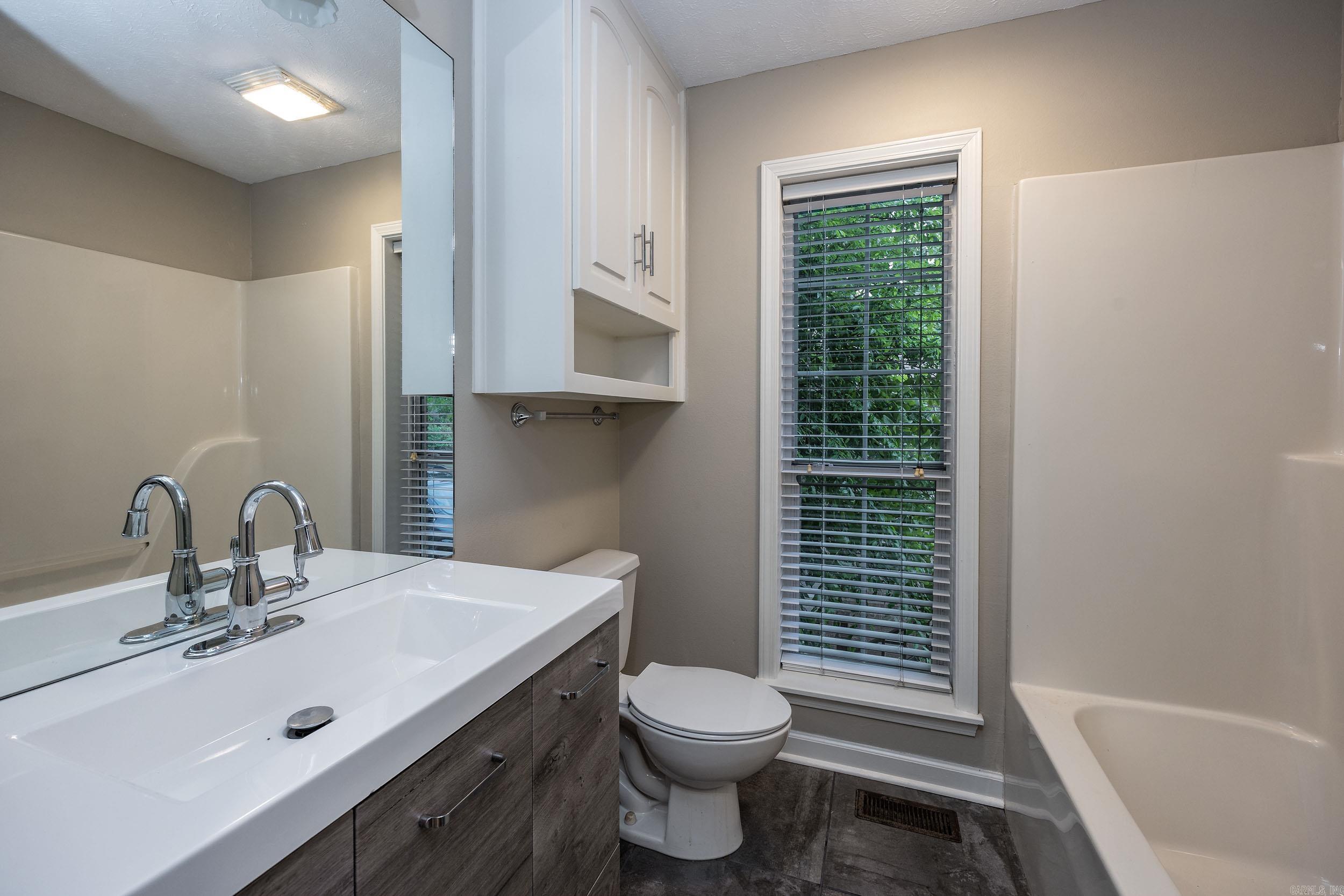 5017 Calico Creek Cove  North Little Rock, AR