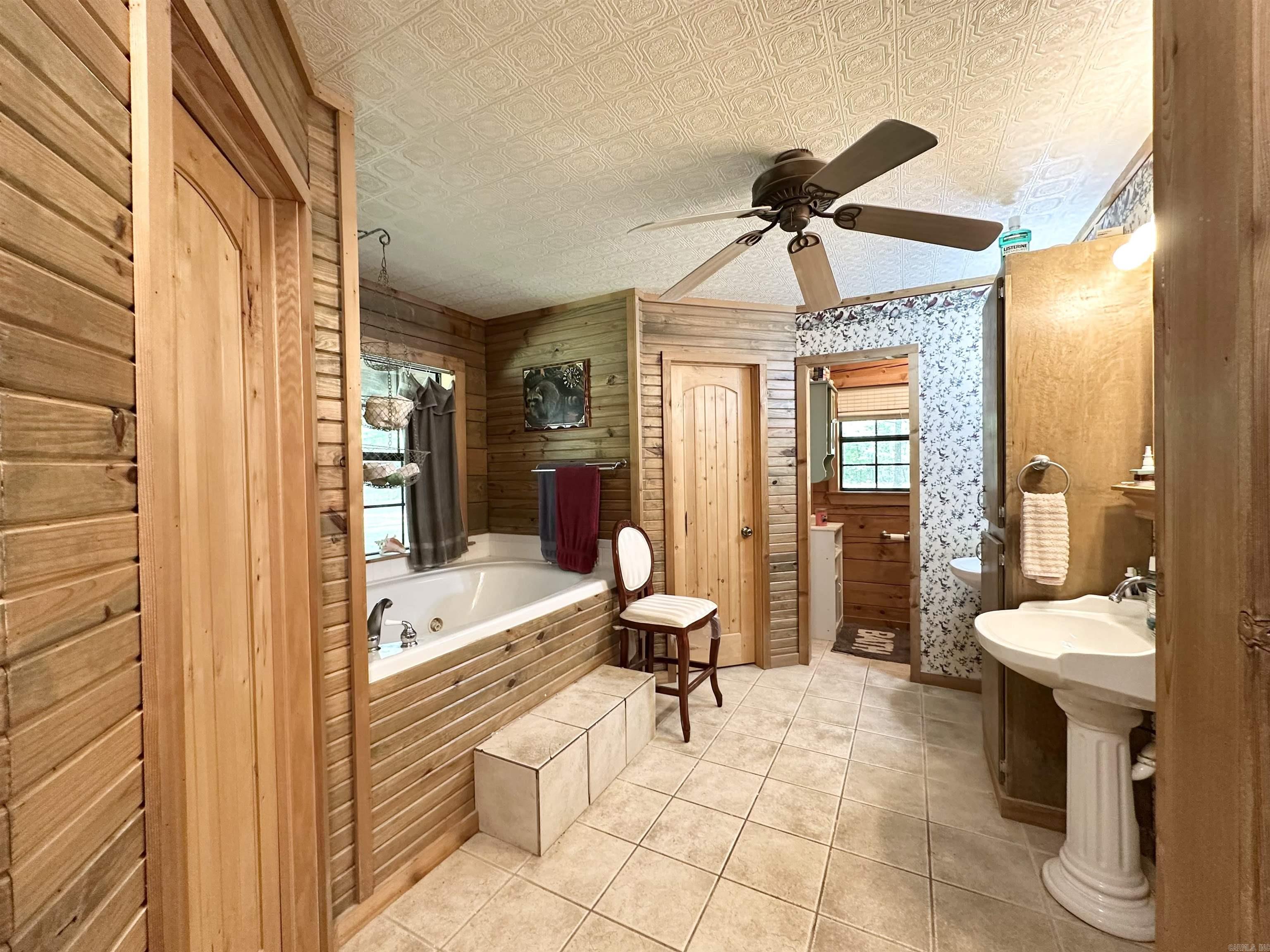 2701 Highway 35  Monticello, AR