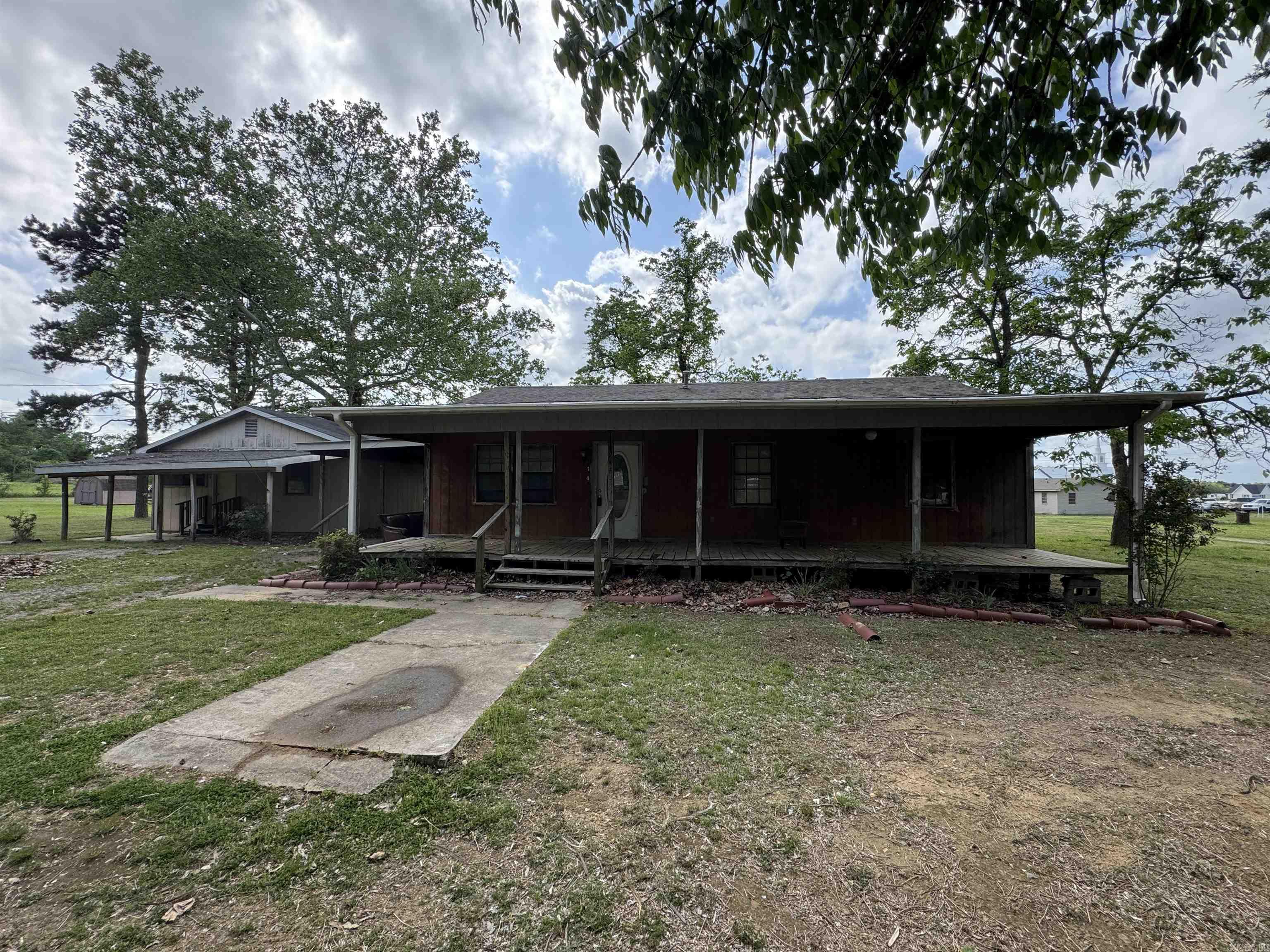 14 S. Bolden Hill Rd.  Greenbrier, AR