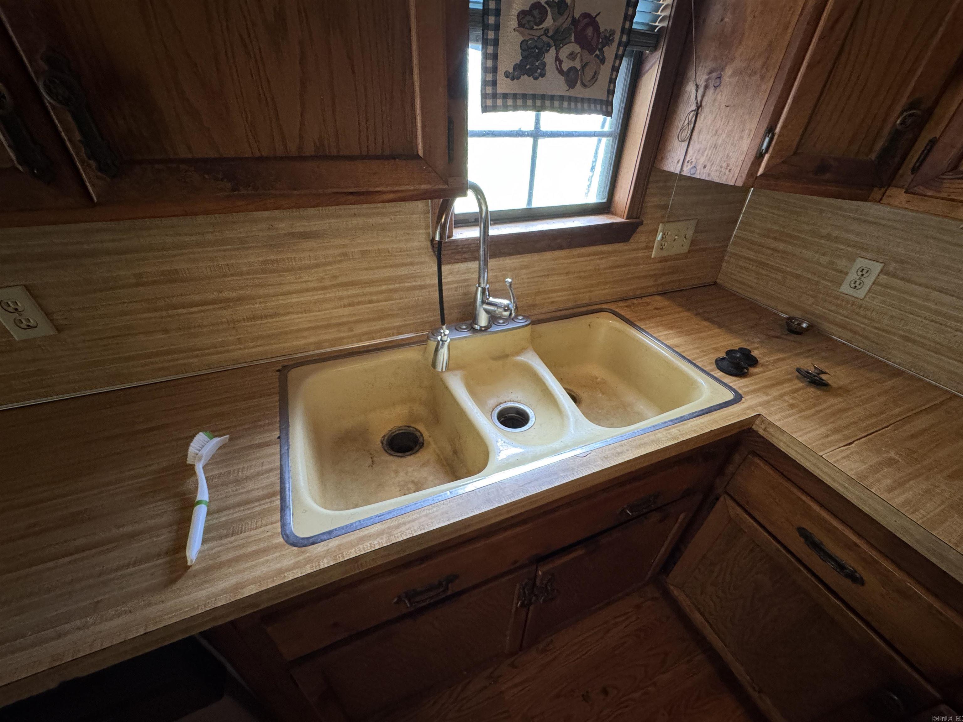 14 S. Bolden Hill Rd.  Greenbrier, AR