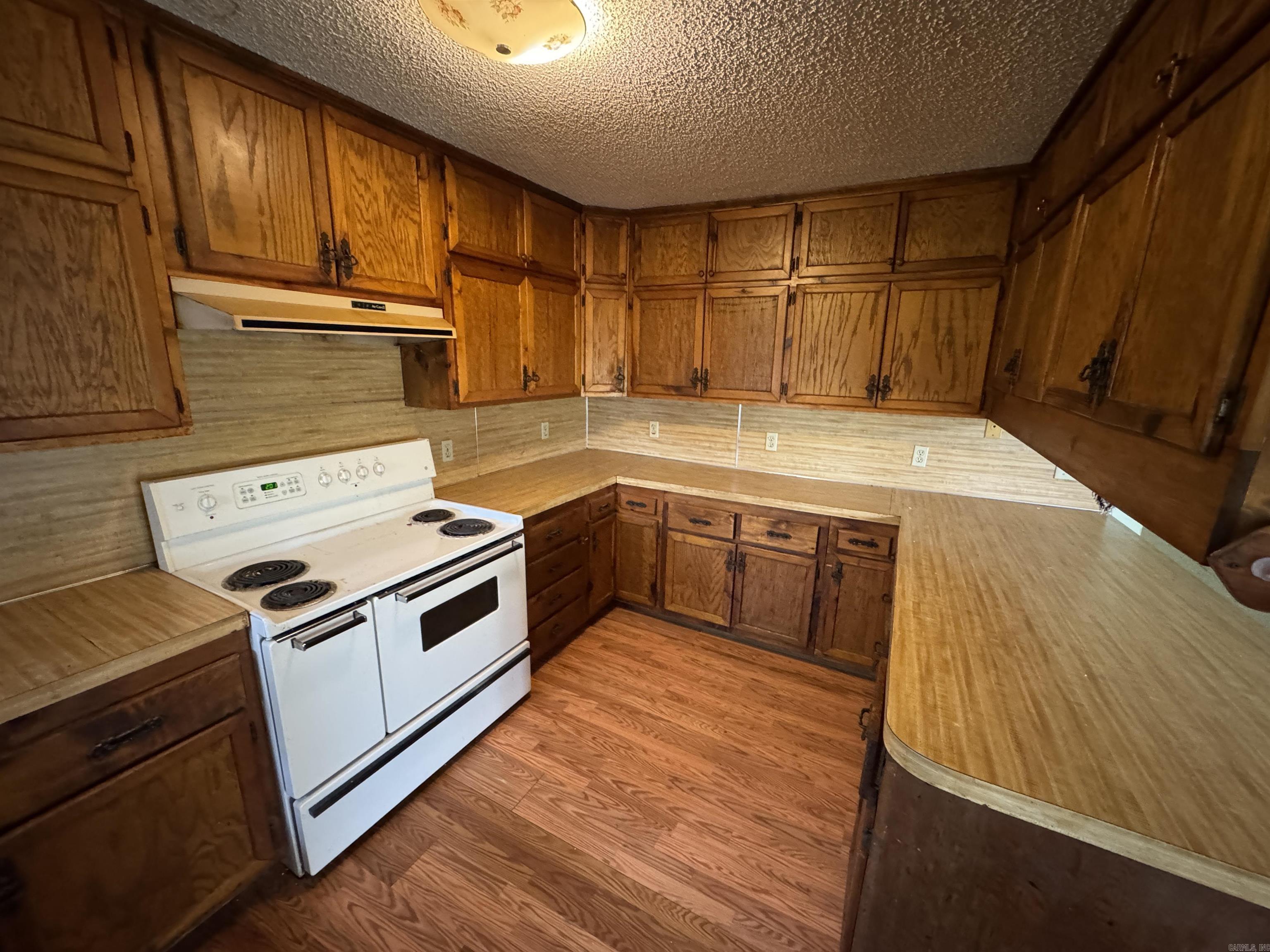 14 S. Bolden Hill Rd.  Greenbrier, AR