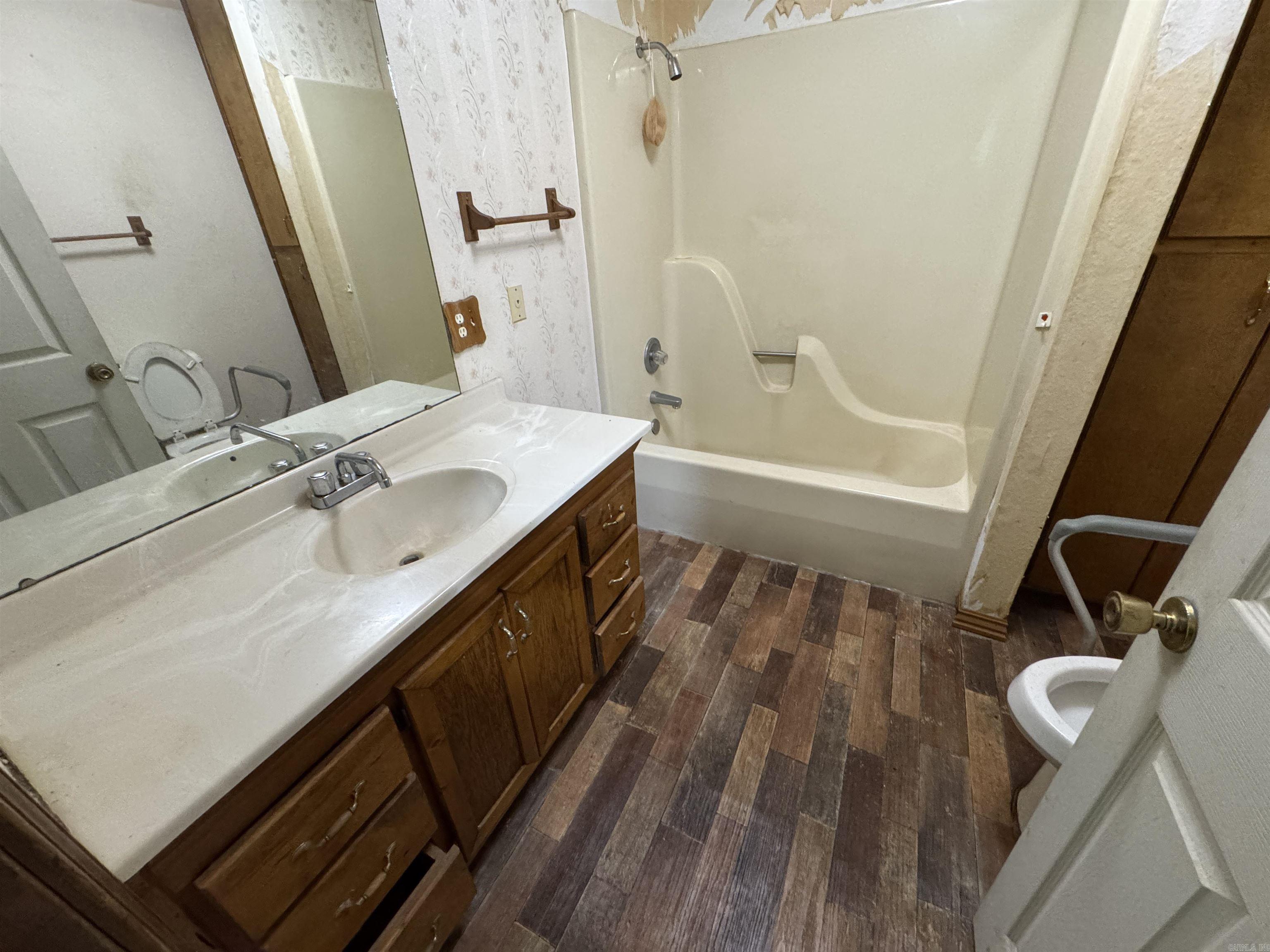 14 S. Bolden Hill Rd.  Greenbrier, AR