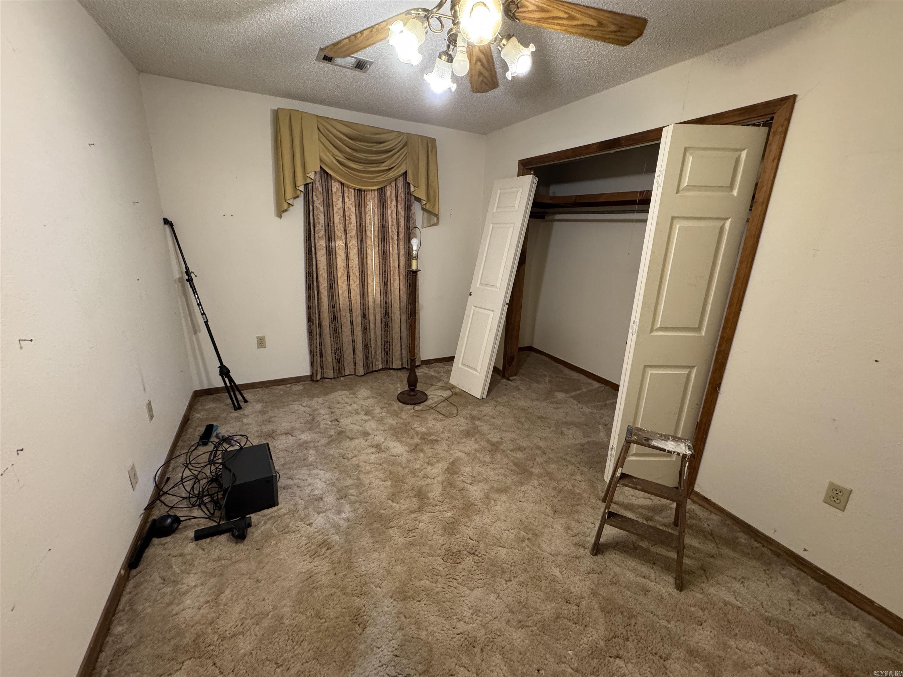 14 S. Bolden Hill Rd.  Greenbrier, AR