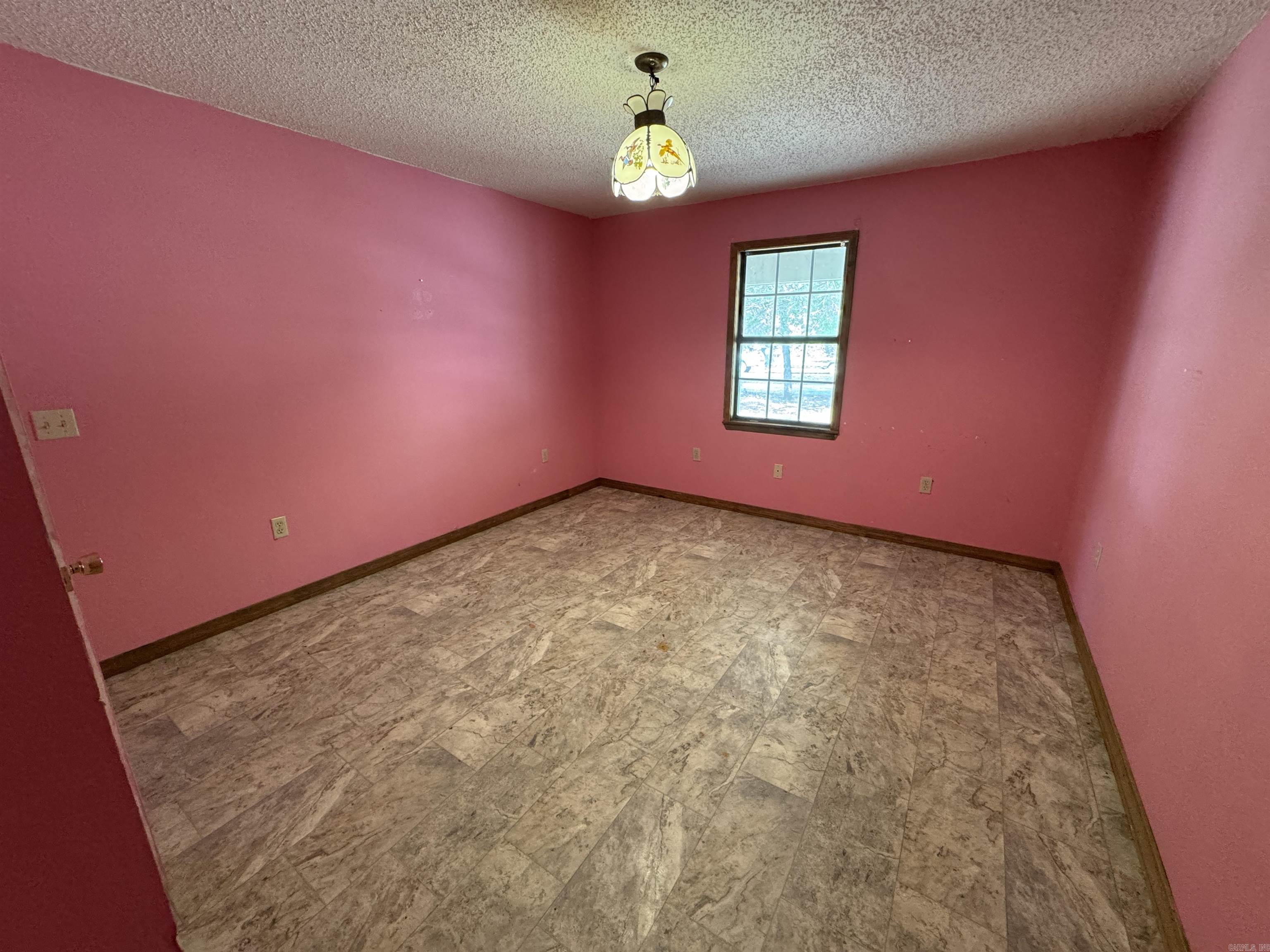 14 S. Bolden Hill Rd.  Greenbrier, AR