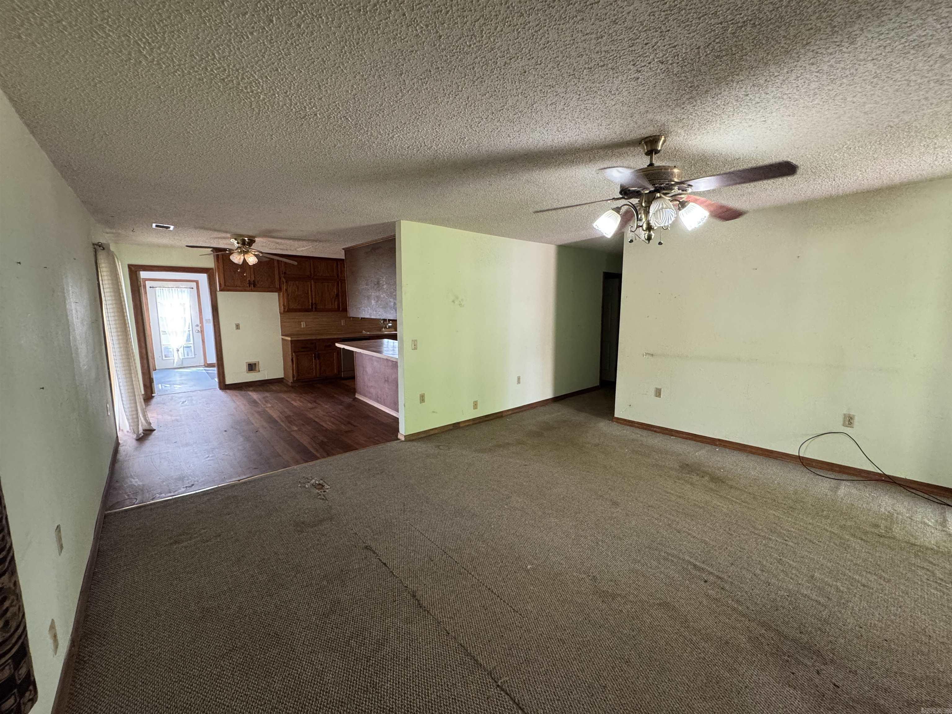 14 S. Bolden Hill Rd.  Greenbrier, AR