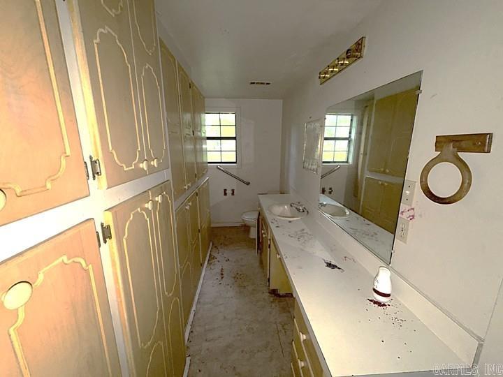 718 McBee  Malvern, AR