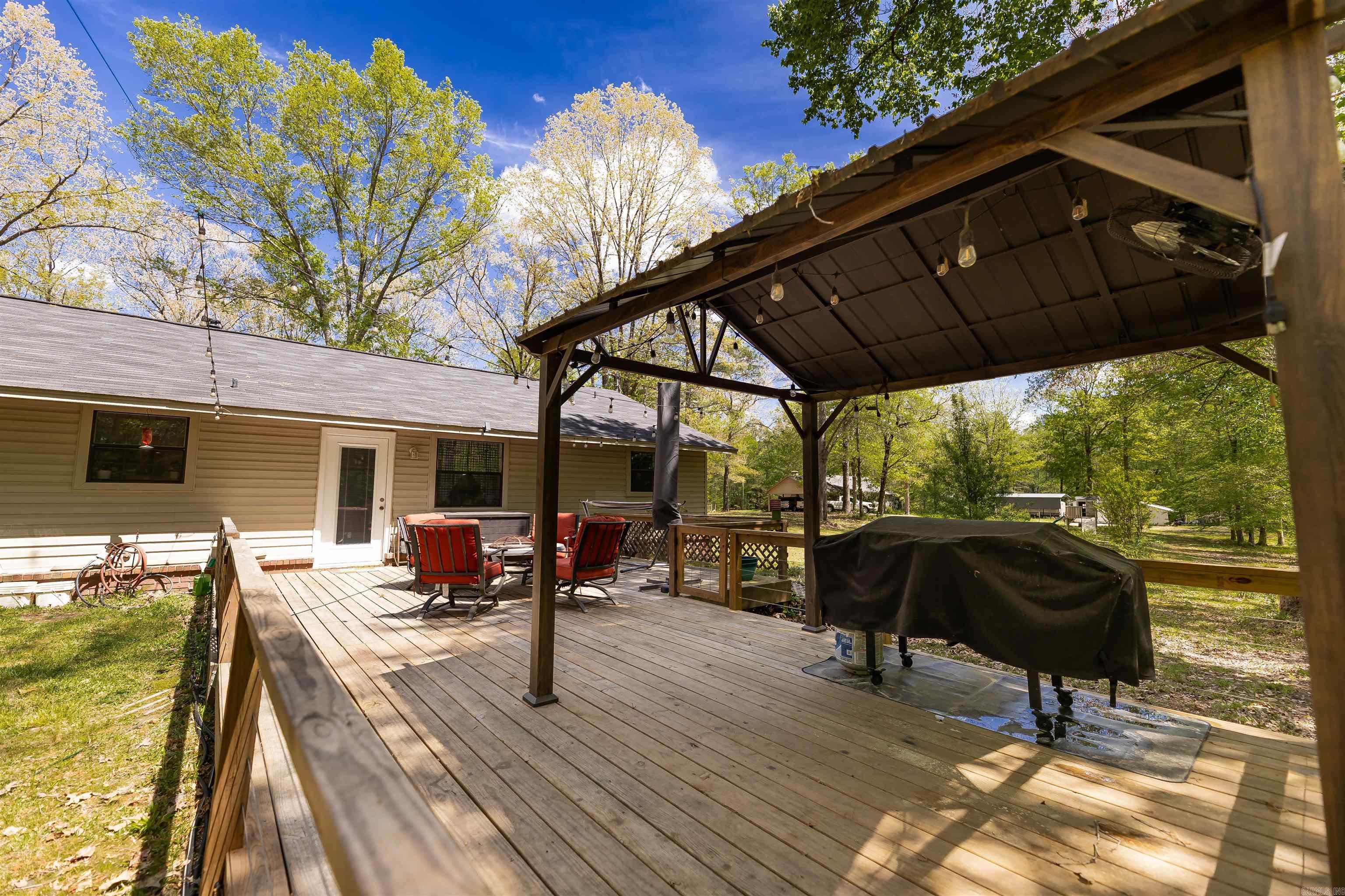 147 Post Oak  Camden, AR