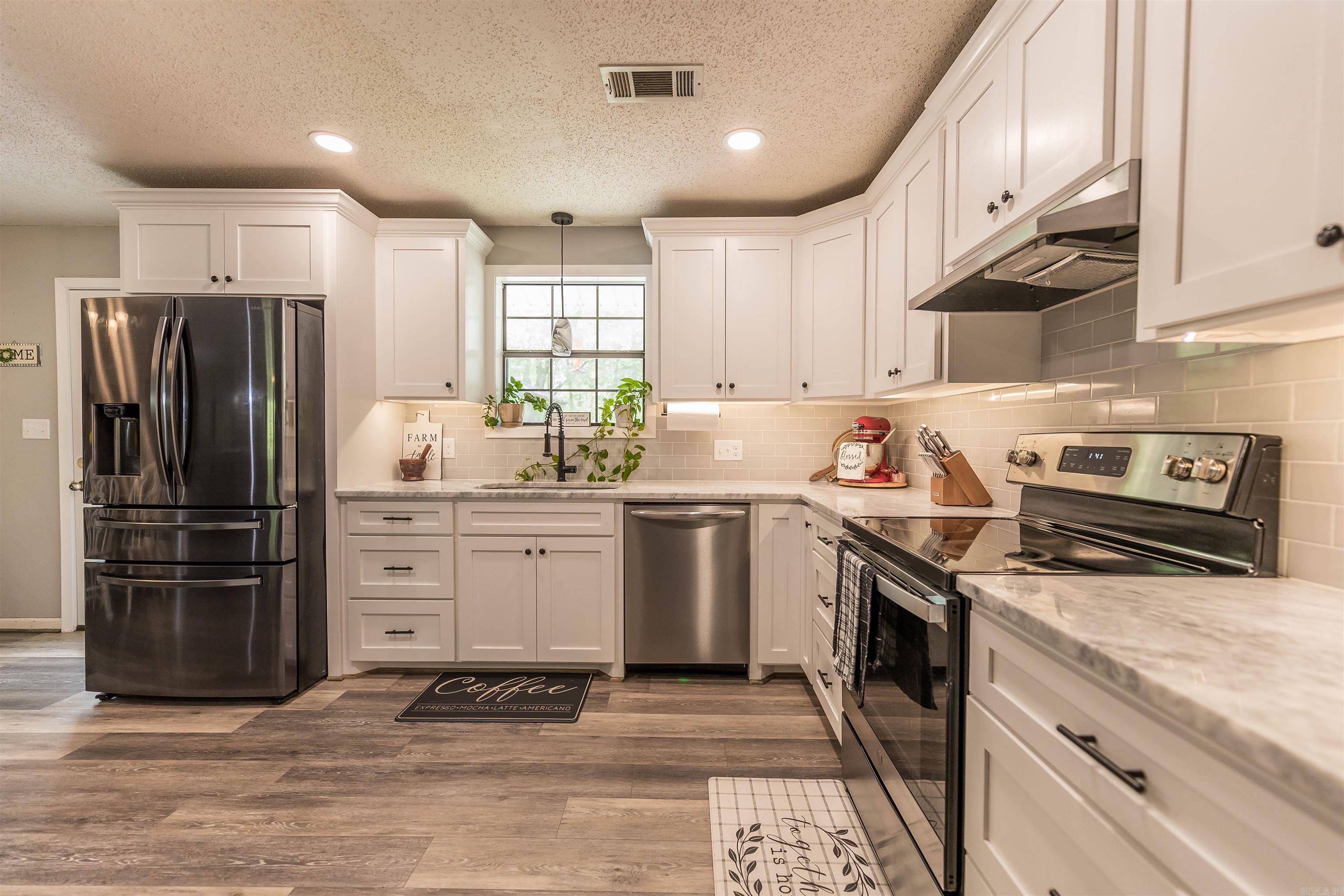 147 Post Oak  Camden, AR