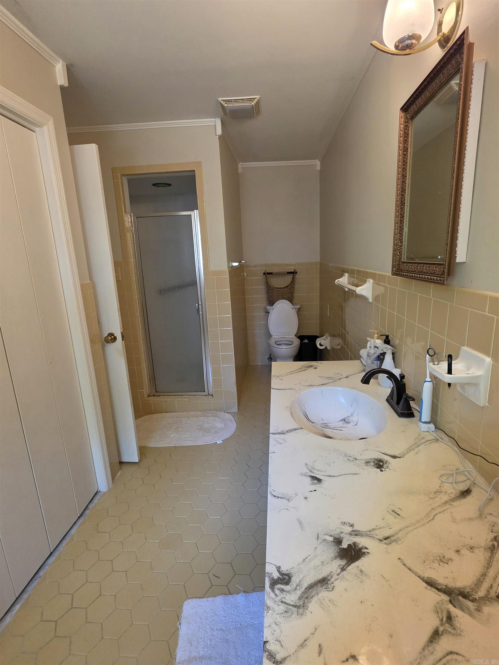 214 Greenwood  Fairfield Bay, AR