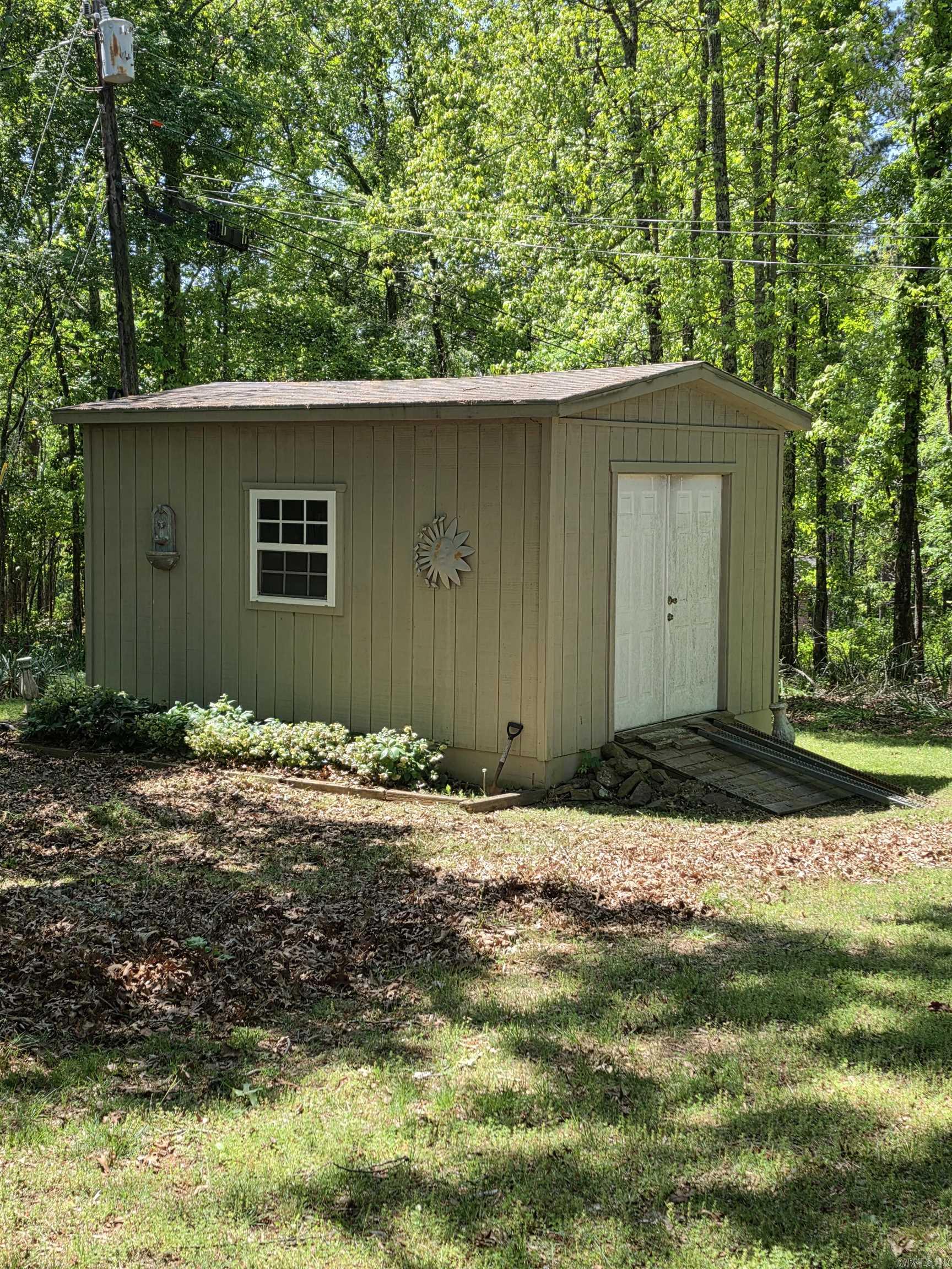 214 Greenwood  Fairfield Bay, AR