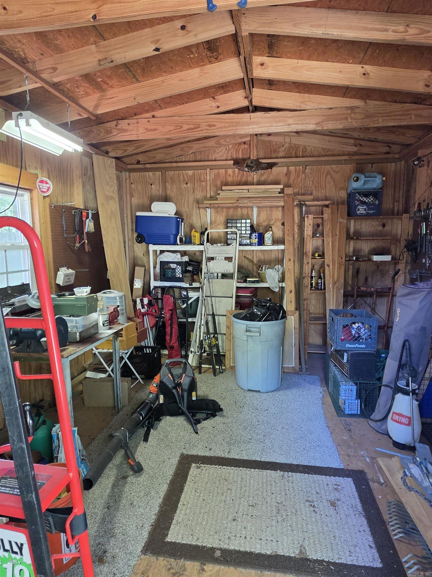 214 Greenwood  Fairfield Bay, AR