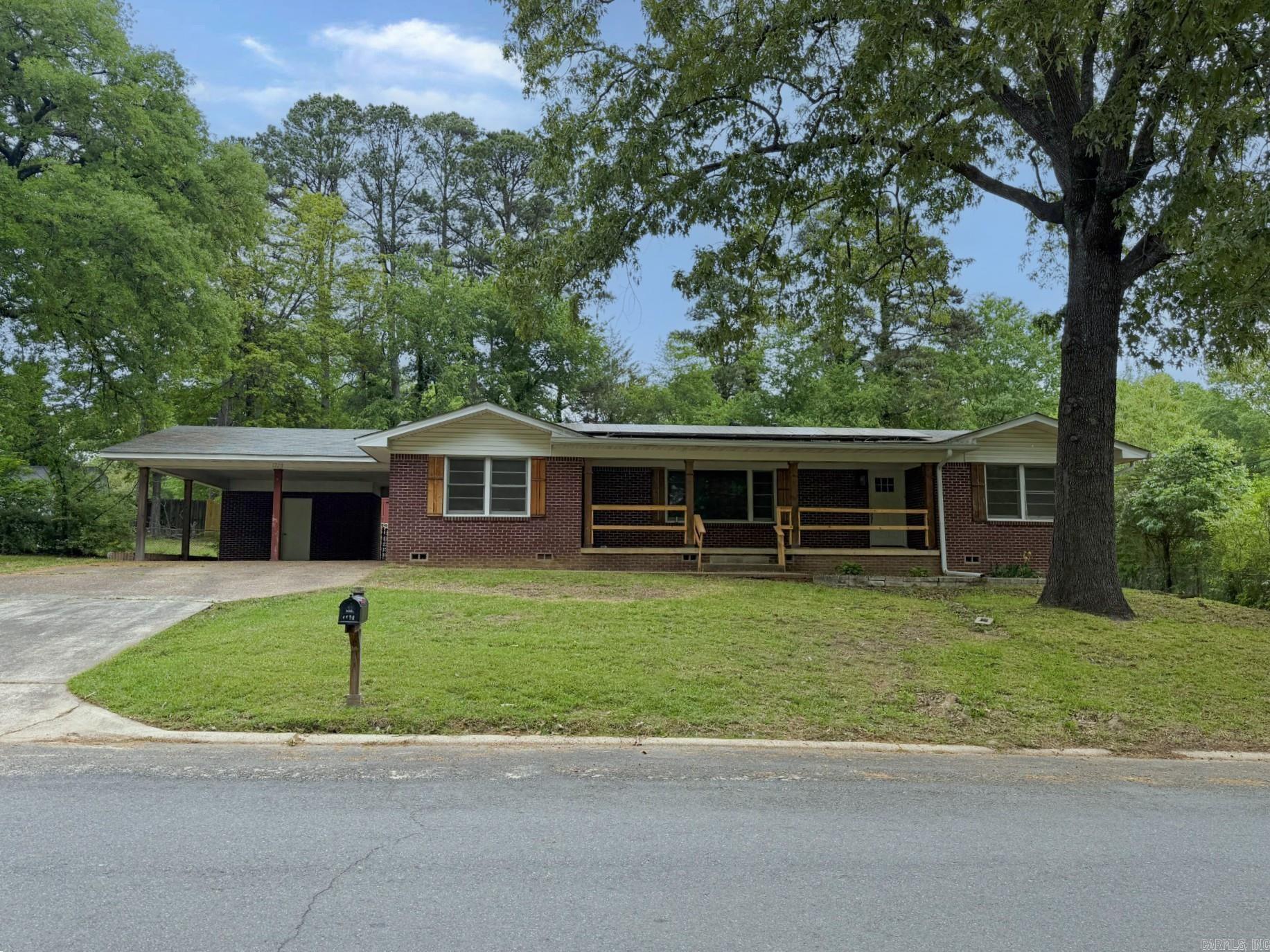 1220 Sunset  Benton, AR