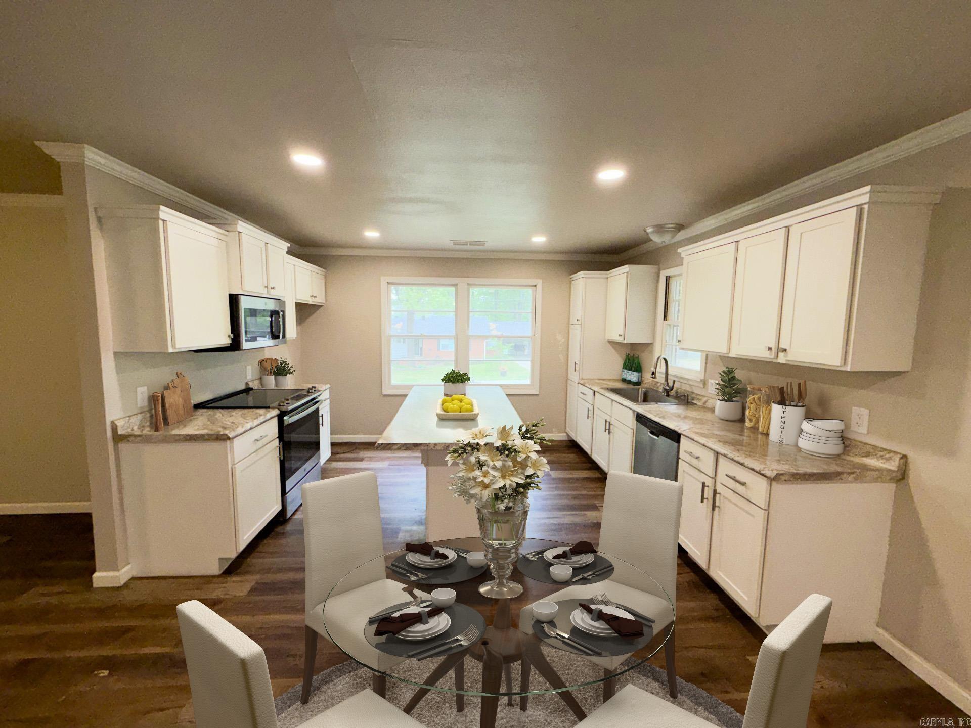 1220 Sunset  Benton, AR