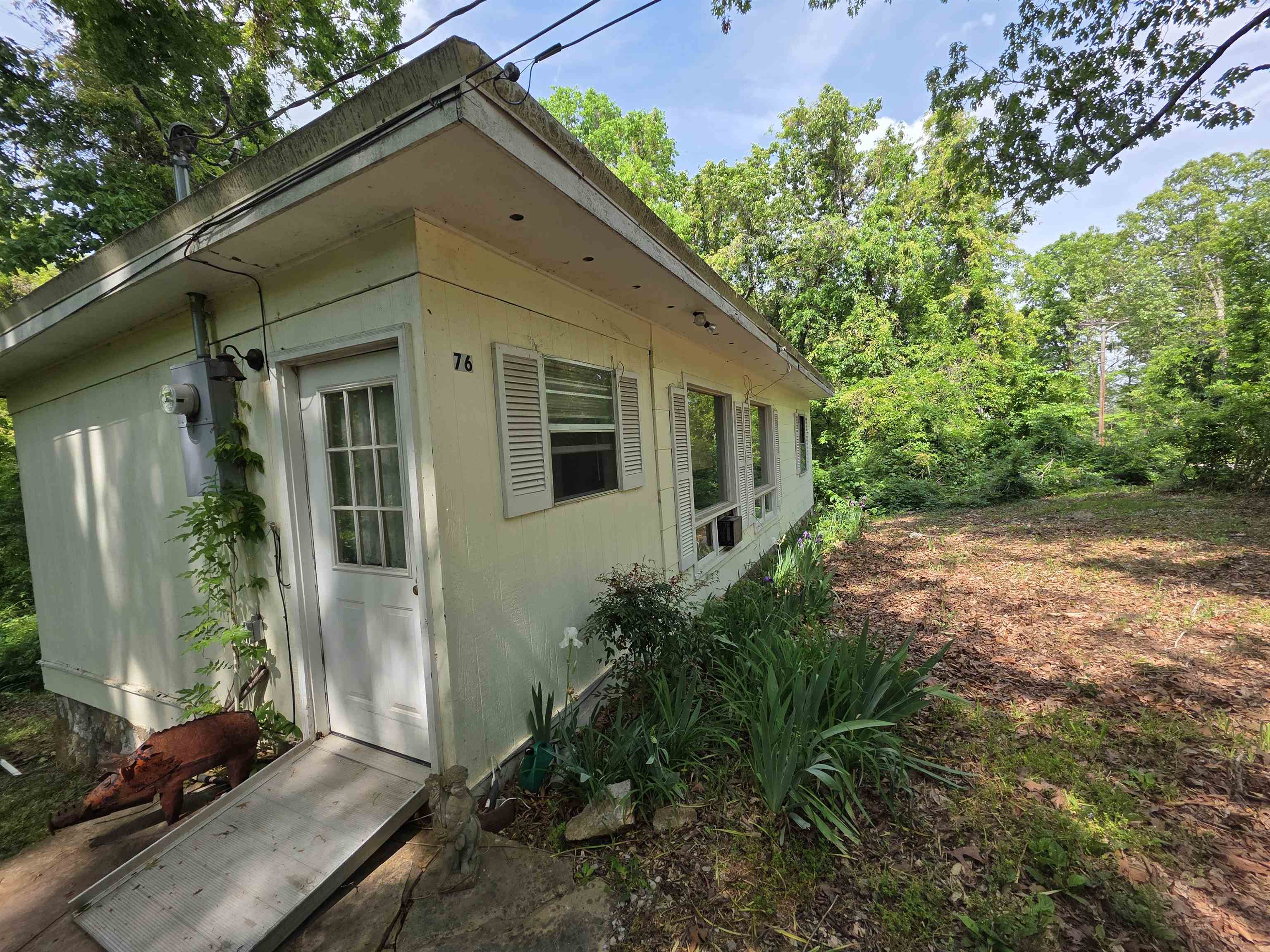 76 Hiawatha  Cherokee Village, AR