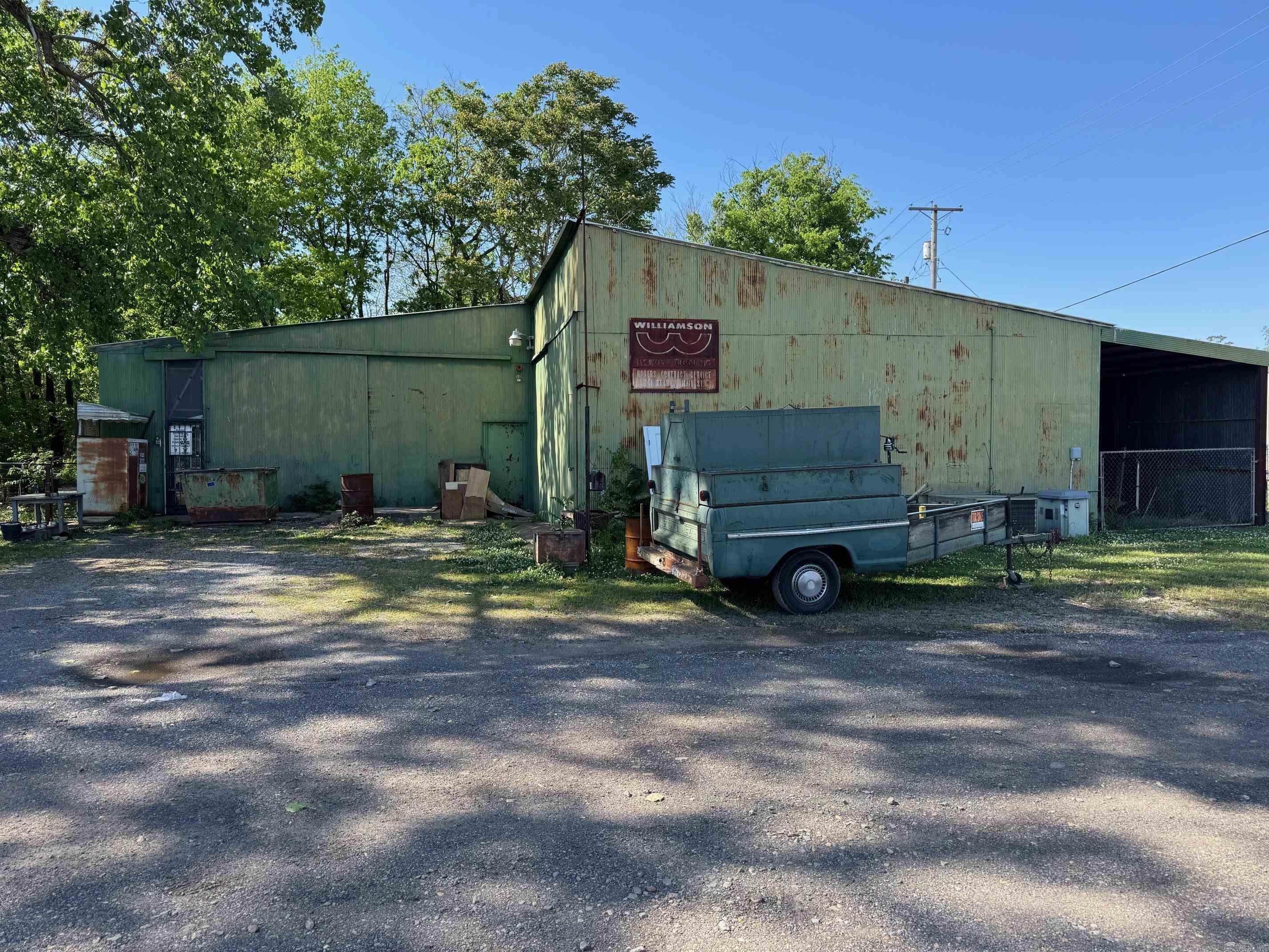 201 W Main (Rear)  Steele, MO