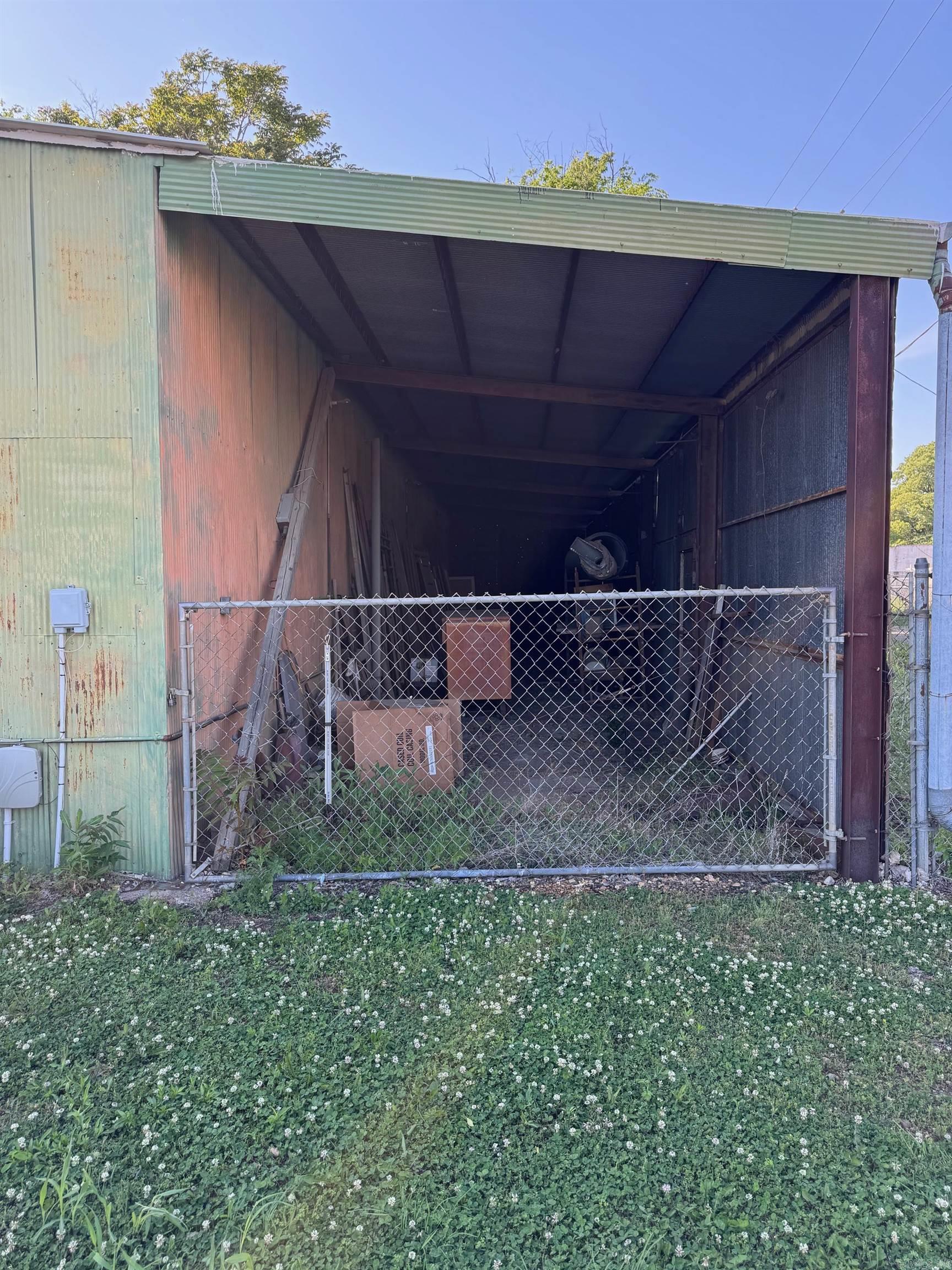 201 W Main (Rear)  Steele, MO