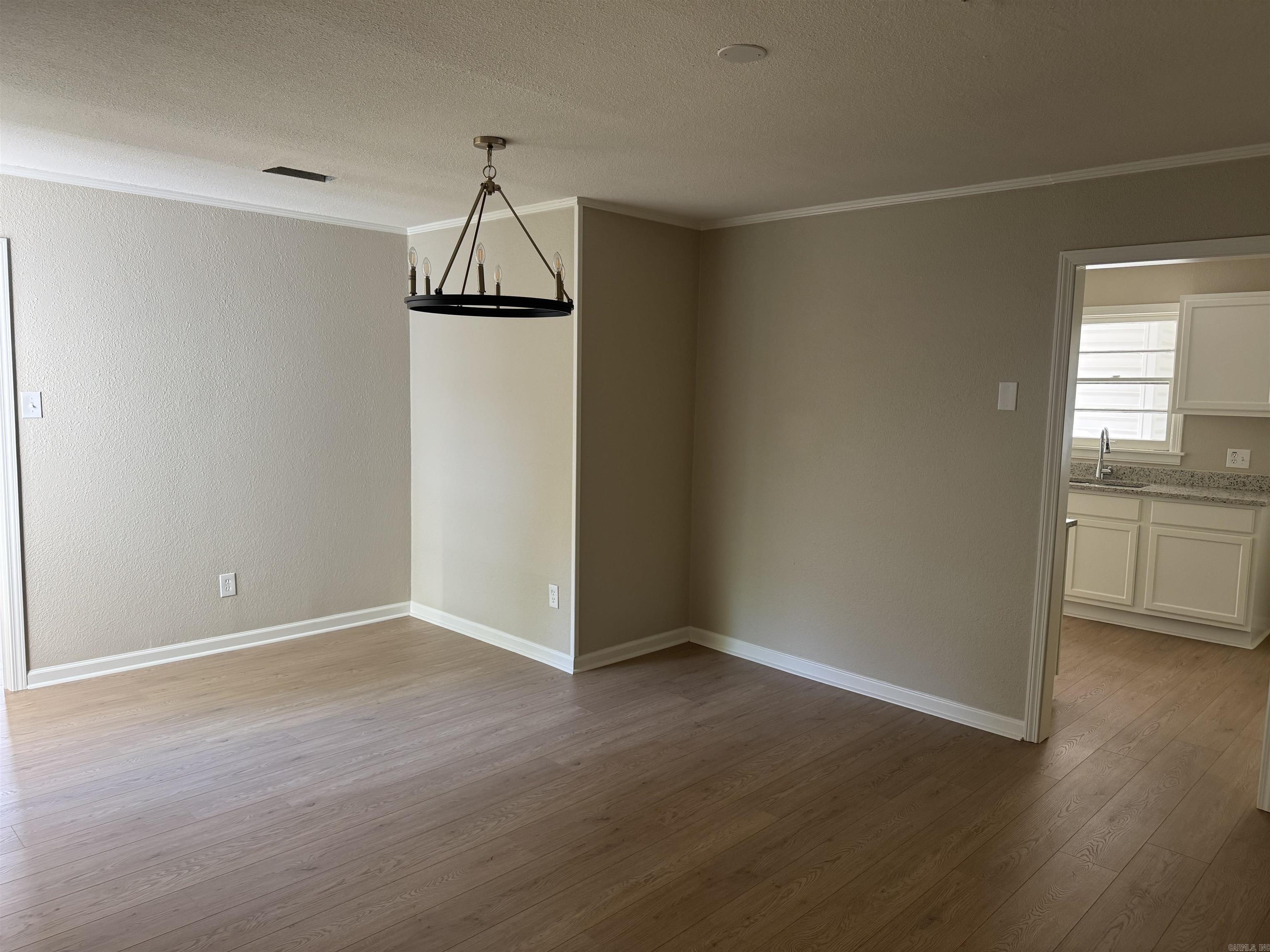 2818 Edgewood  Pine Bluff, AR