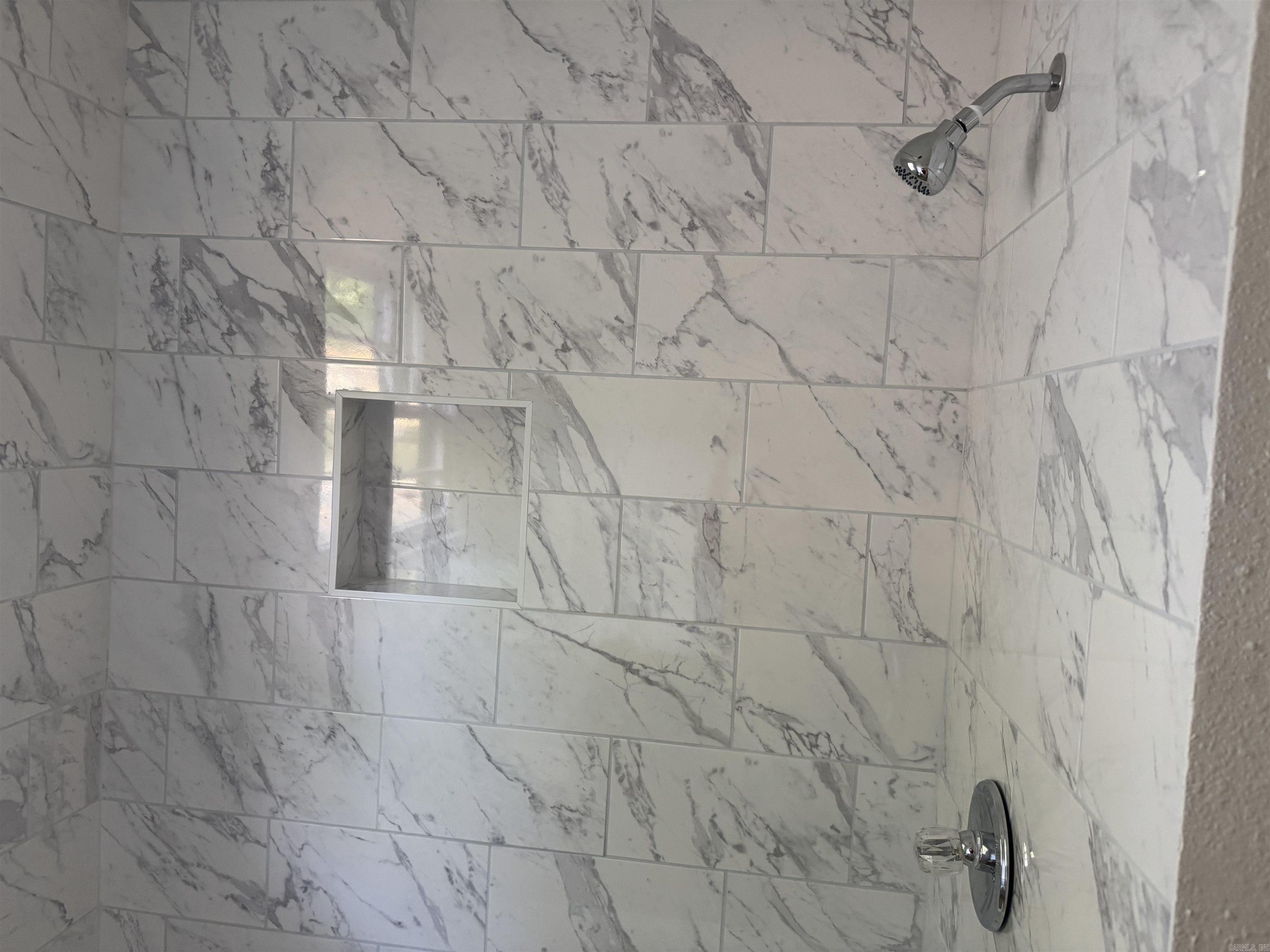 2818 Edgewood  Pine Bluff, AR