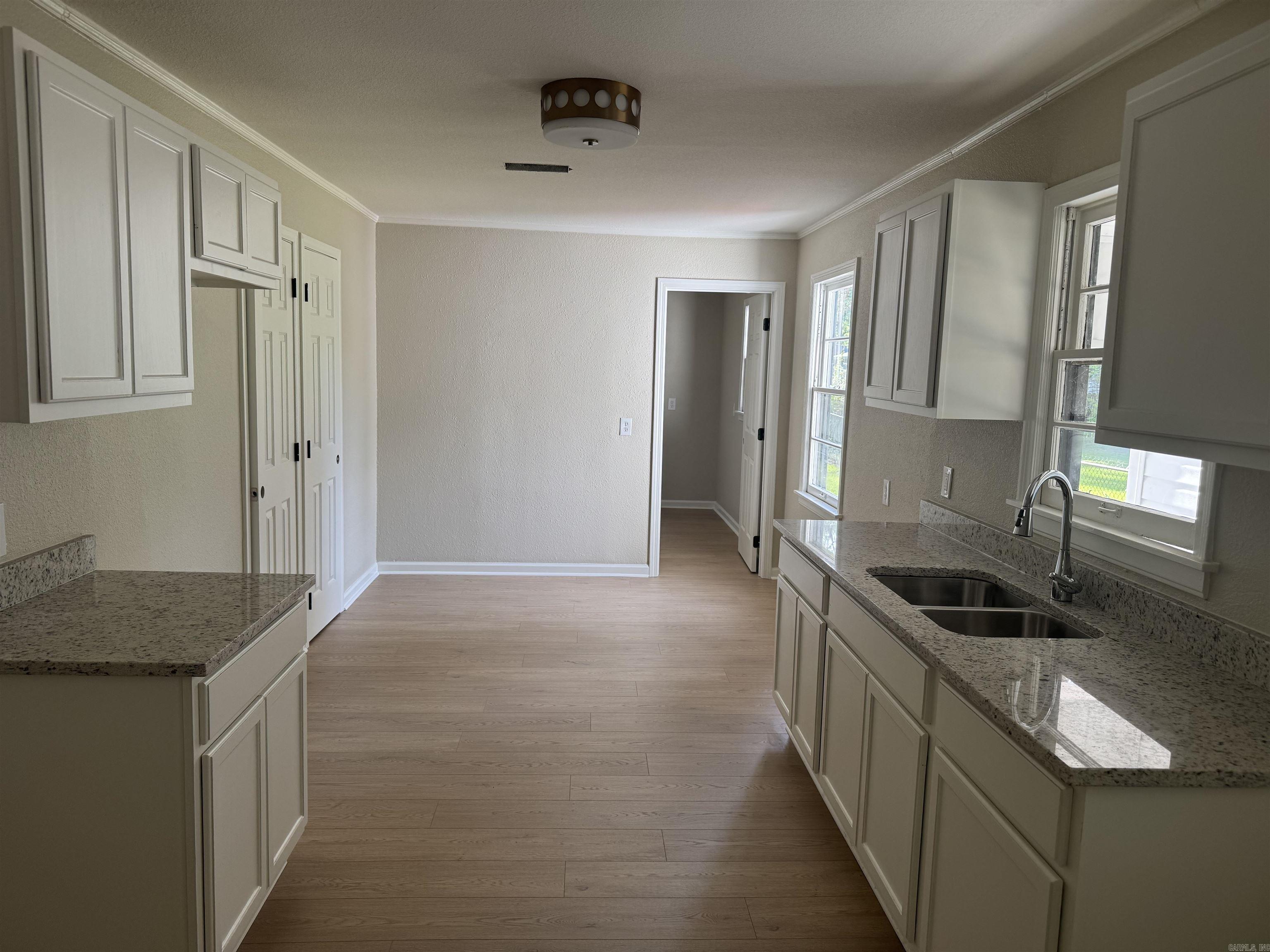 2818 Edgewood  Pine Bluff, AR