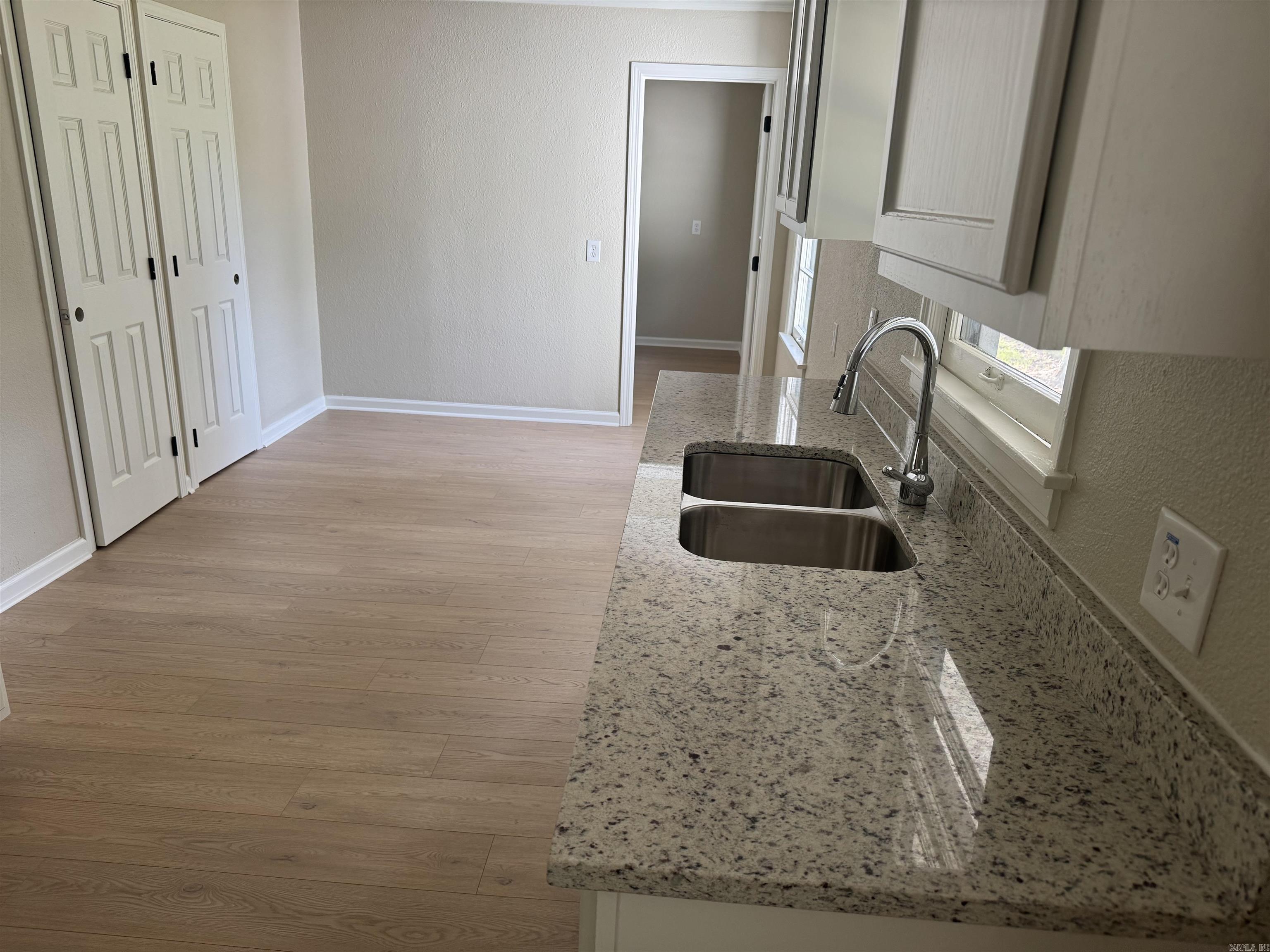 2818 Edgewood  Pine Bluff, AR