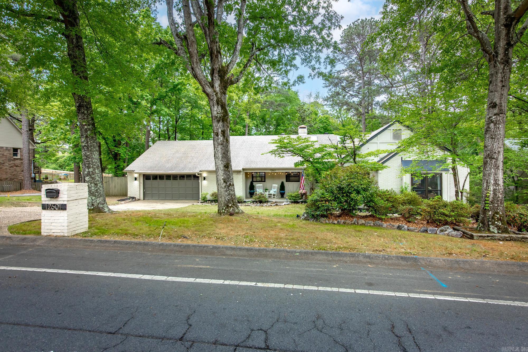 12601 Saint Charles  Little Rock, AR