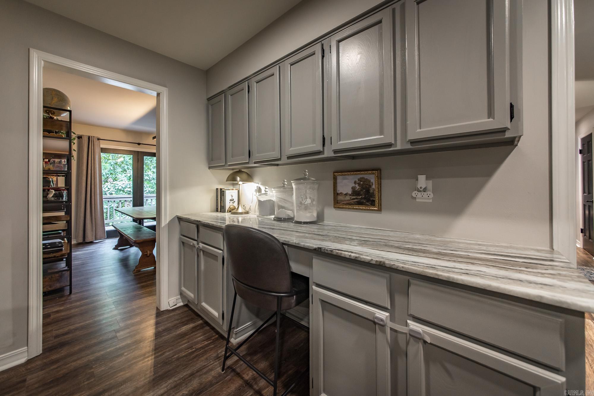 12601 Saint Charles  Little Rock, AR