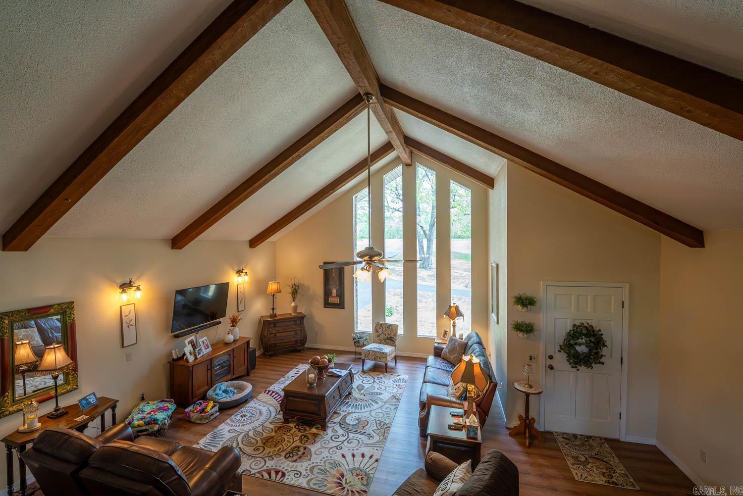 17263 N Highway 9  Mammoth Spring, AR