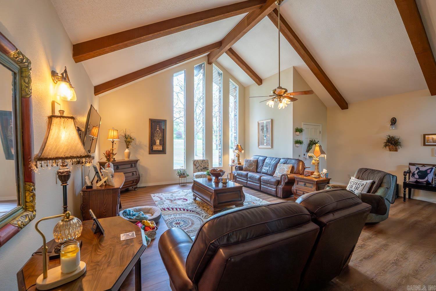 17263 N Highway 9  Mammoth Spring, AR