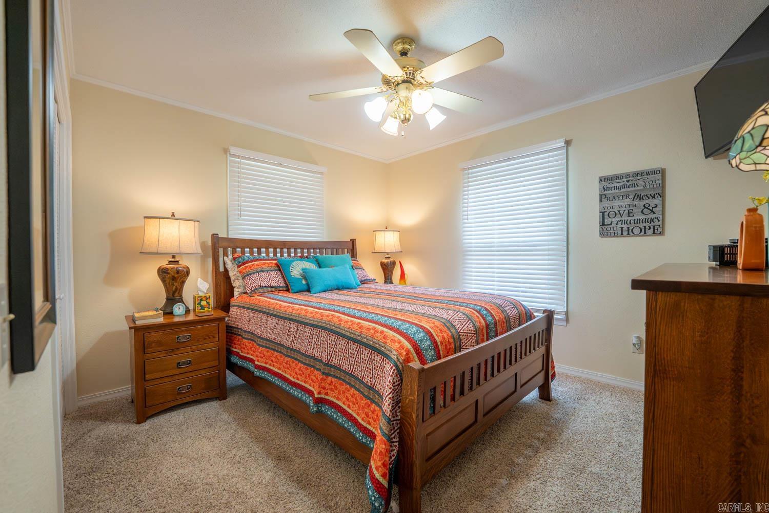 17263 N Highway 9  Mammoth Spring, AR