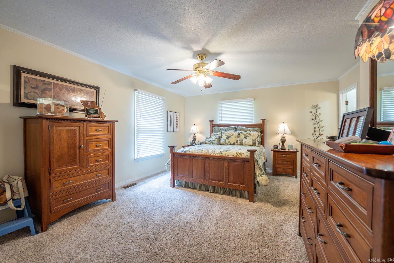 17263 N Highway 9  Mammoth Spring, AR