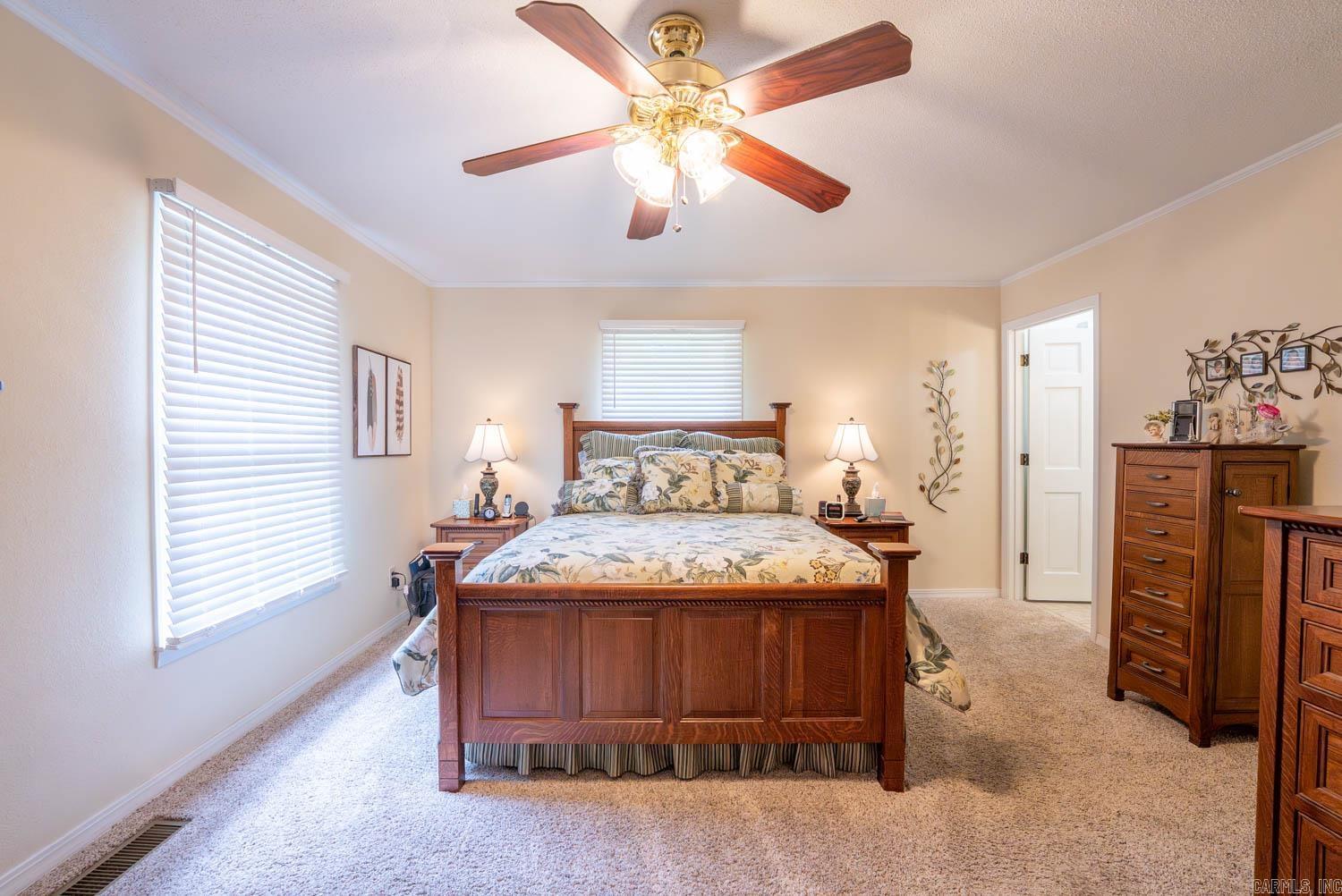 17263 N Highway 9  Mammoth Spring, AR