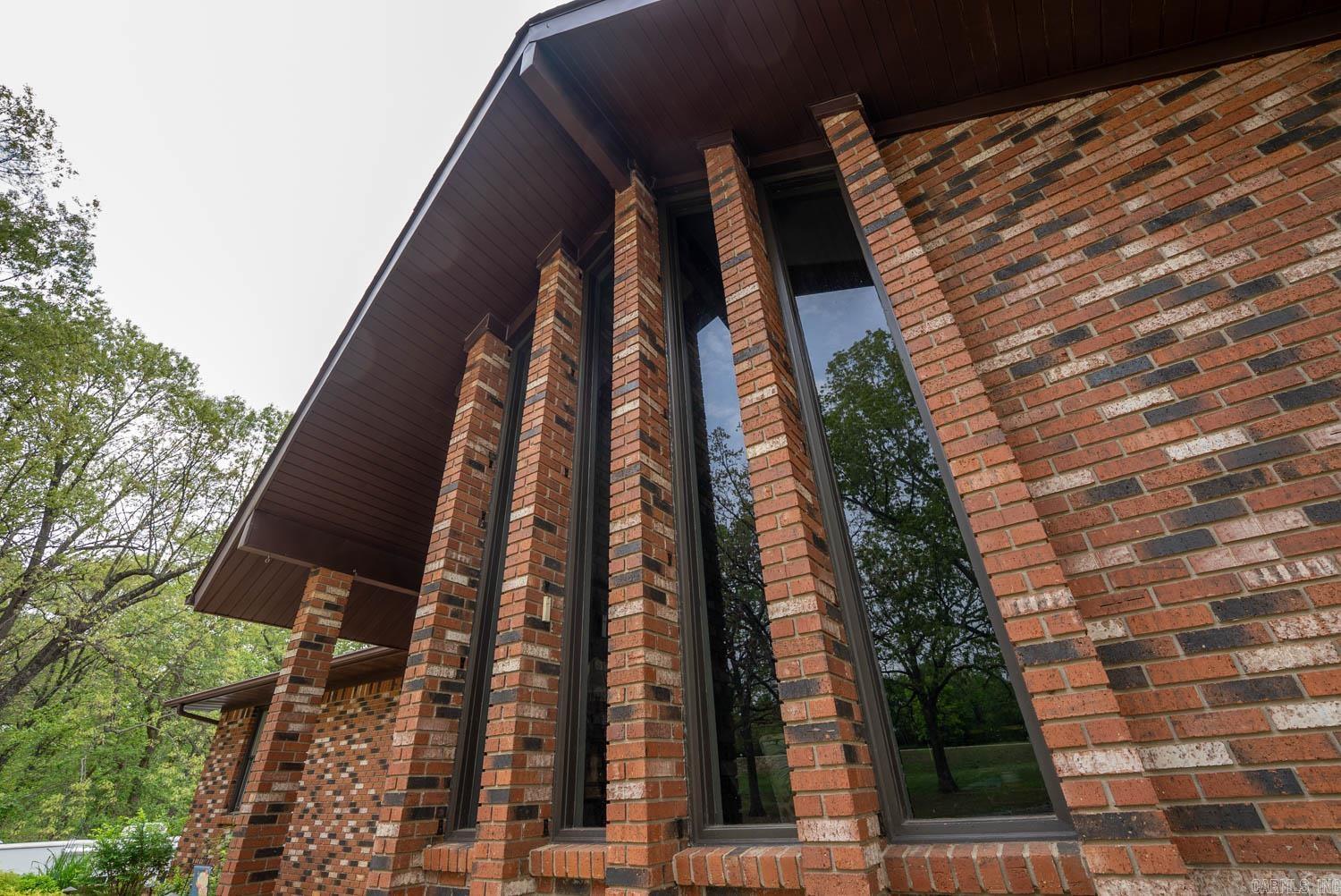 17263 N Highway 9  Mammoth Spring, AR