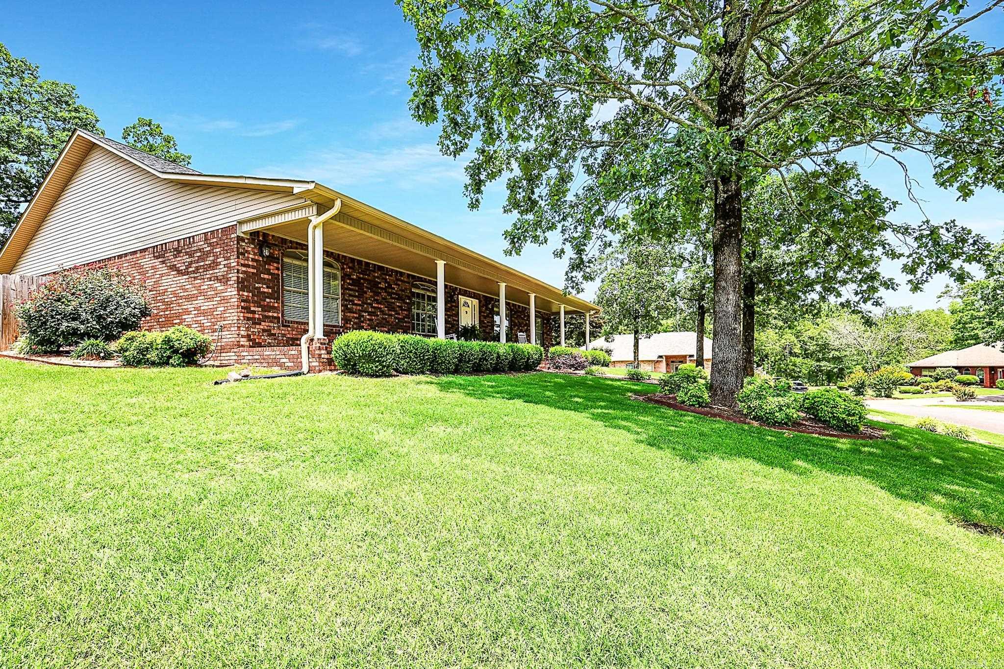 113 DEER VIEW  Hot Springs, AR